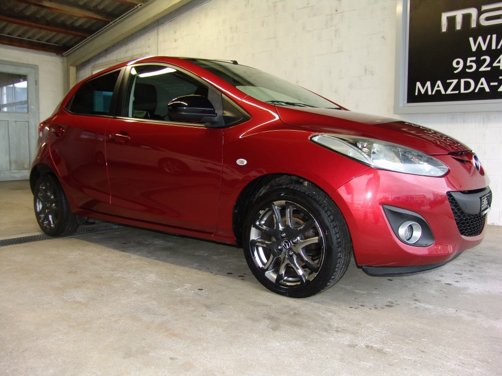 MAZDA 2 1.3 84 MZR Red Edition