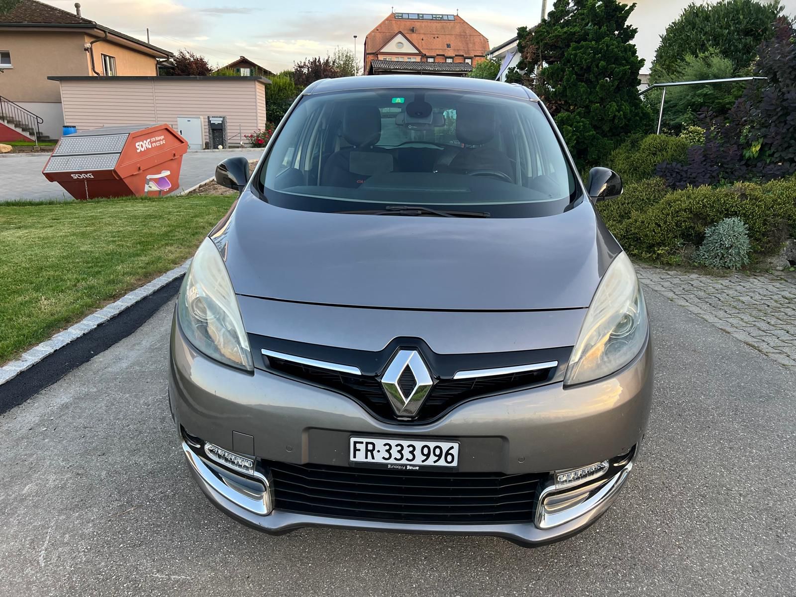 RENAULT Scénic 1.2 16V Turbo Bose Edition