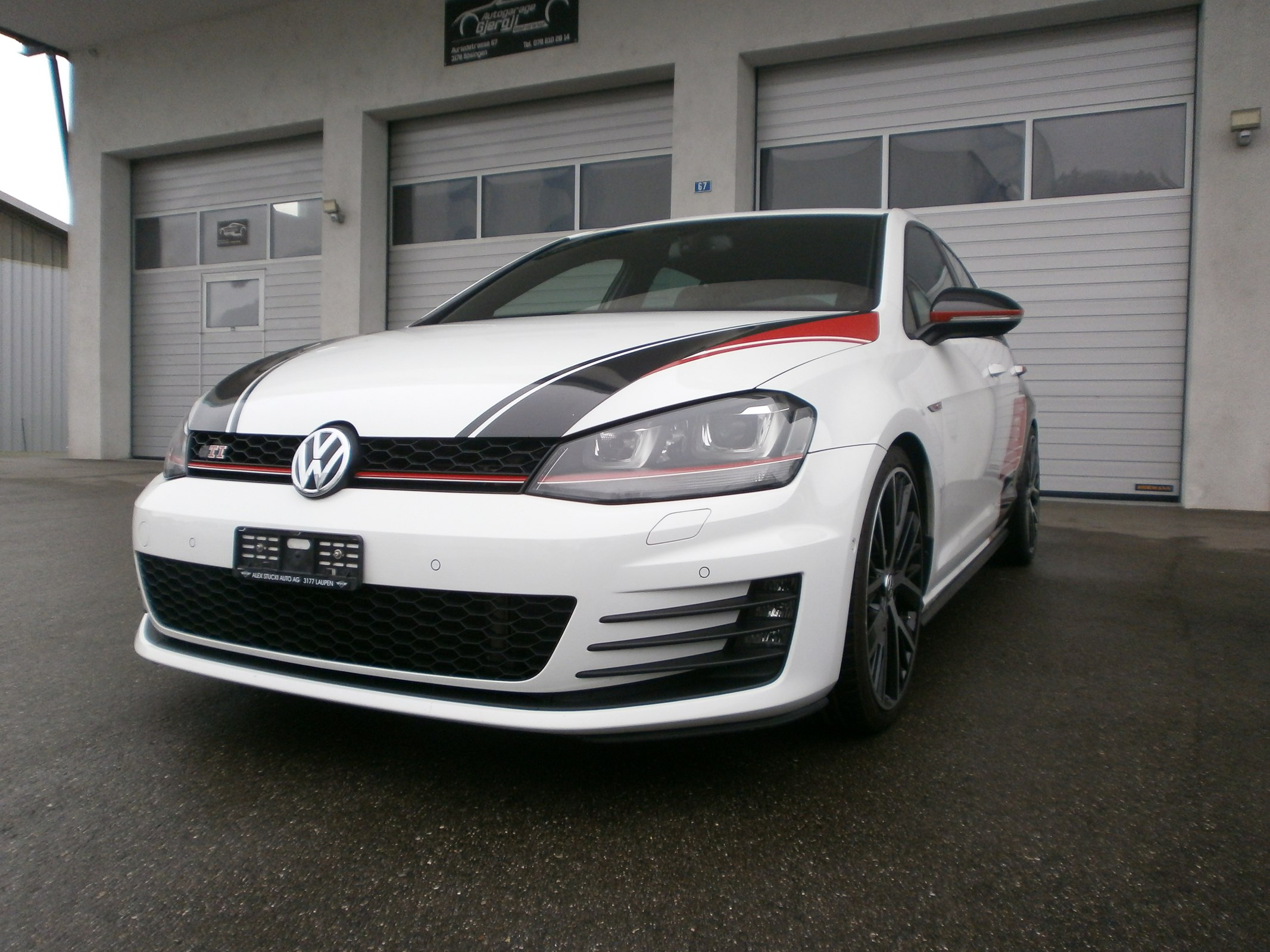 VW Golf 2.0 TSI GTI Performance