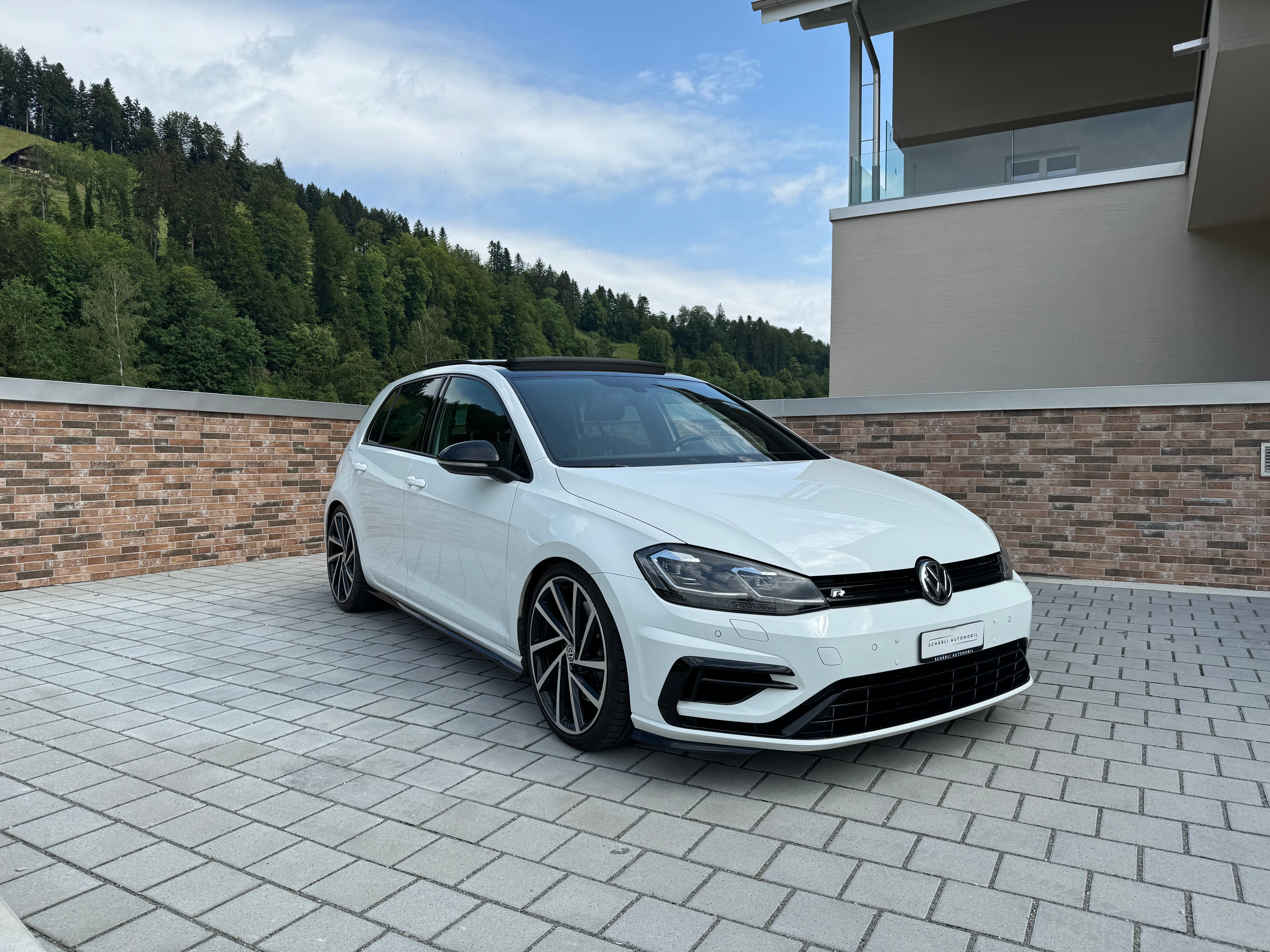 VW Golf 2.0 TSI R 4Motion DSG