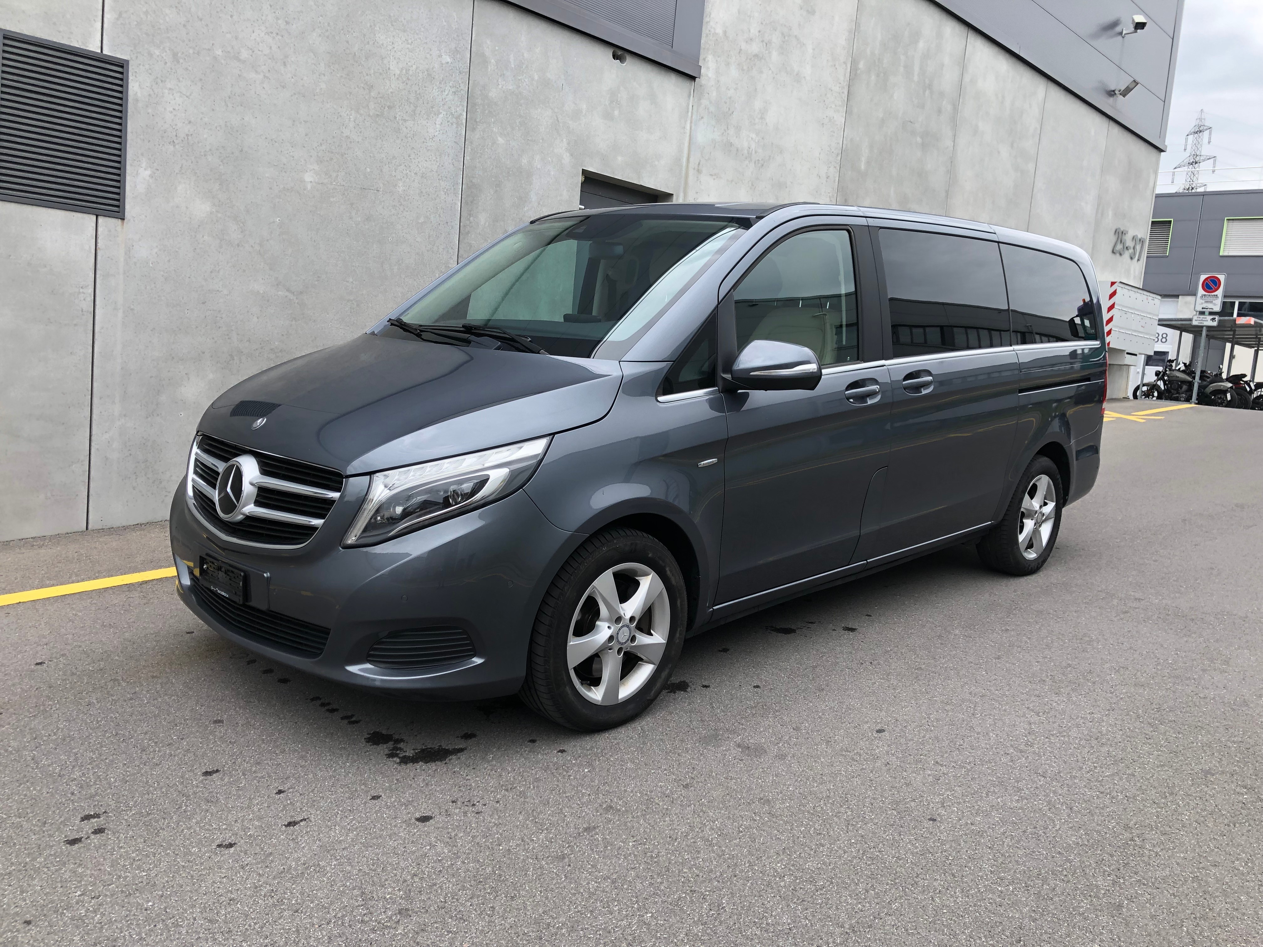 MERCEDES-BENZ V 250 d Exclusive lang 7G-Tronic (56)