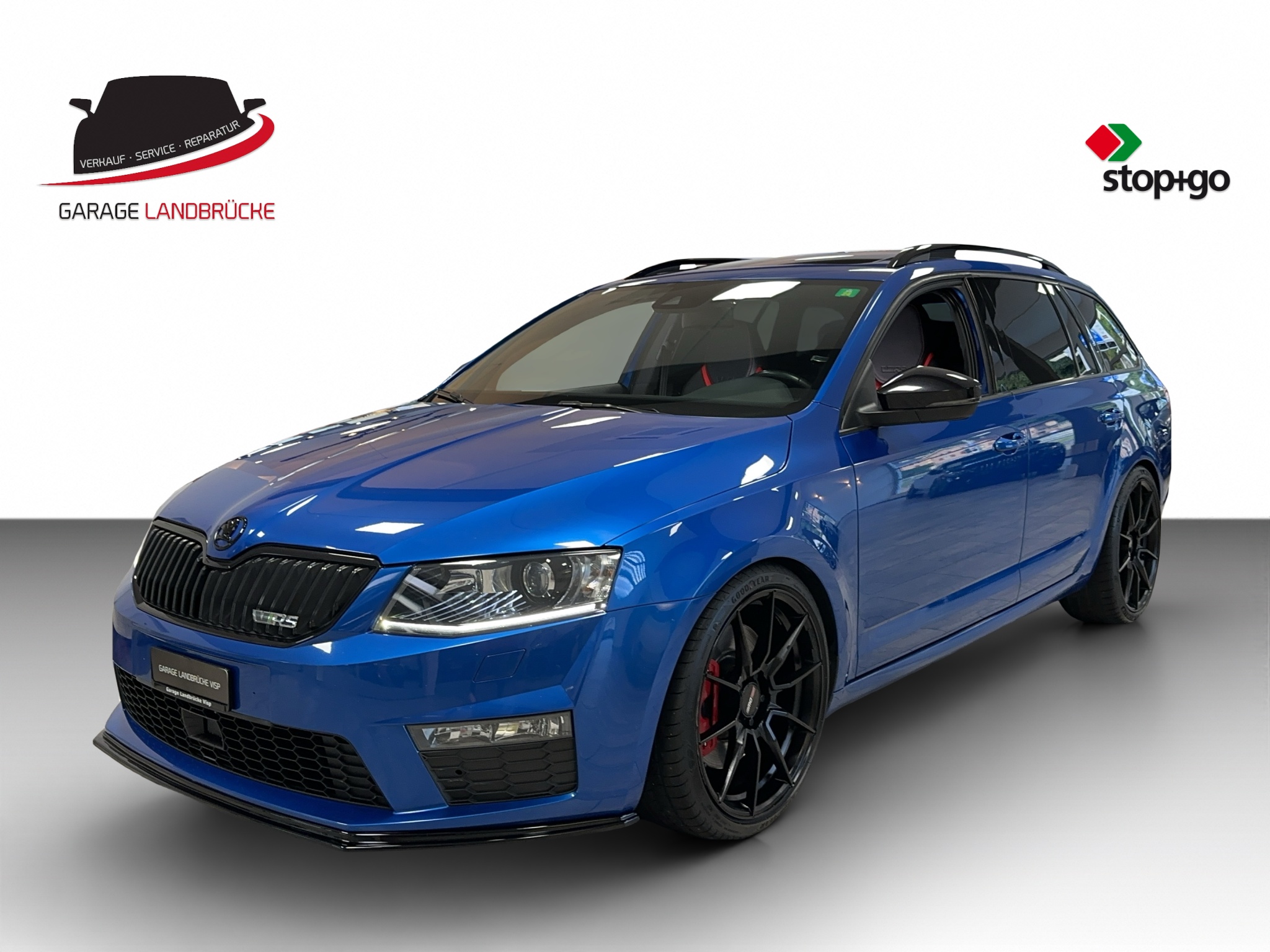 SKODA Octavia Combi 2.0 TSI RS DSG