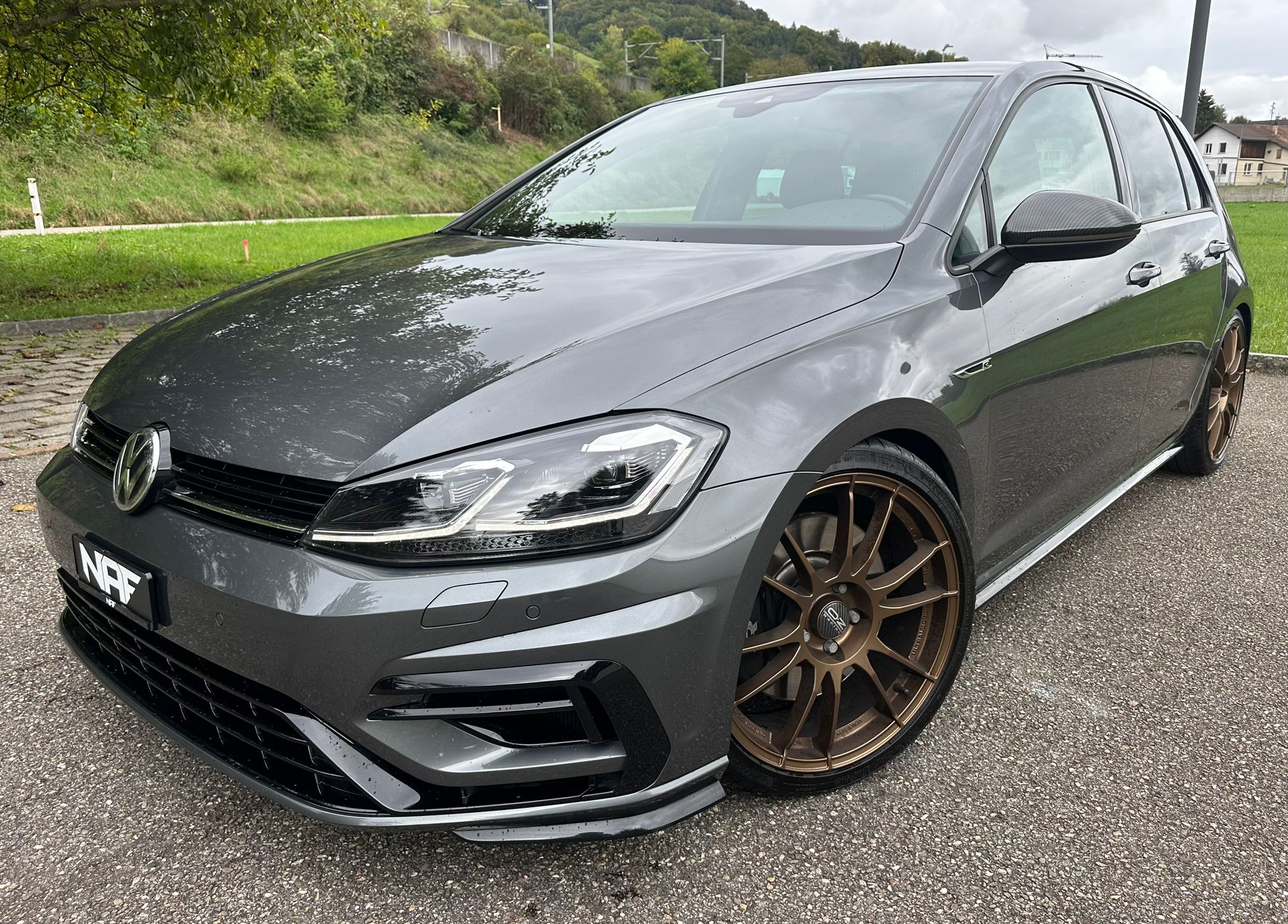 VW Golf 2.0 TSI R 4Motion DSG