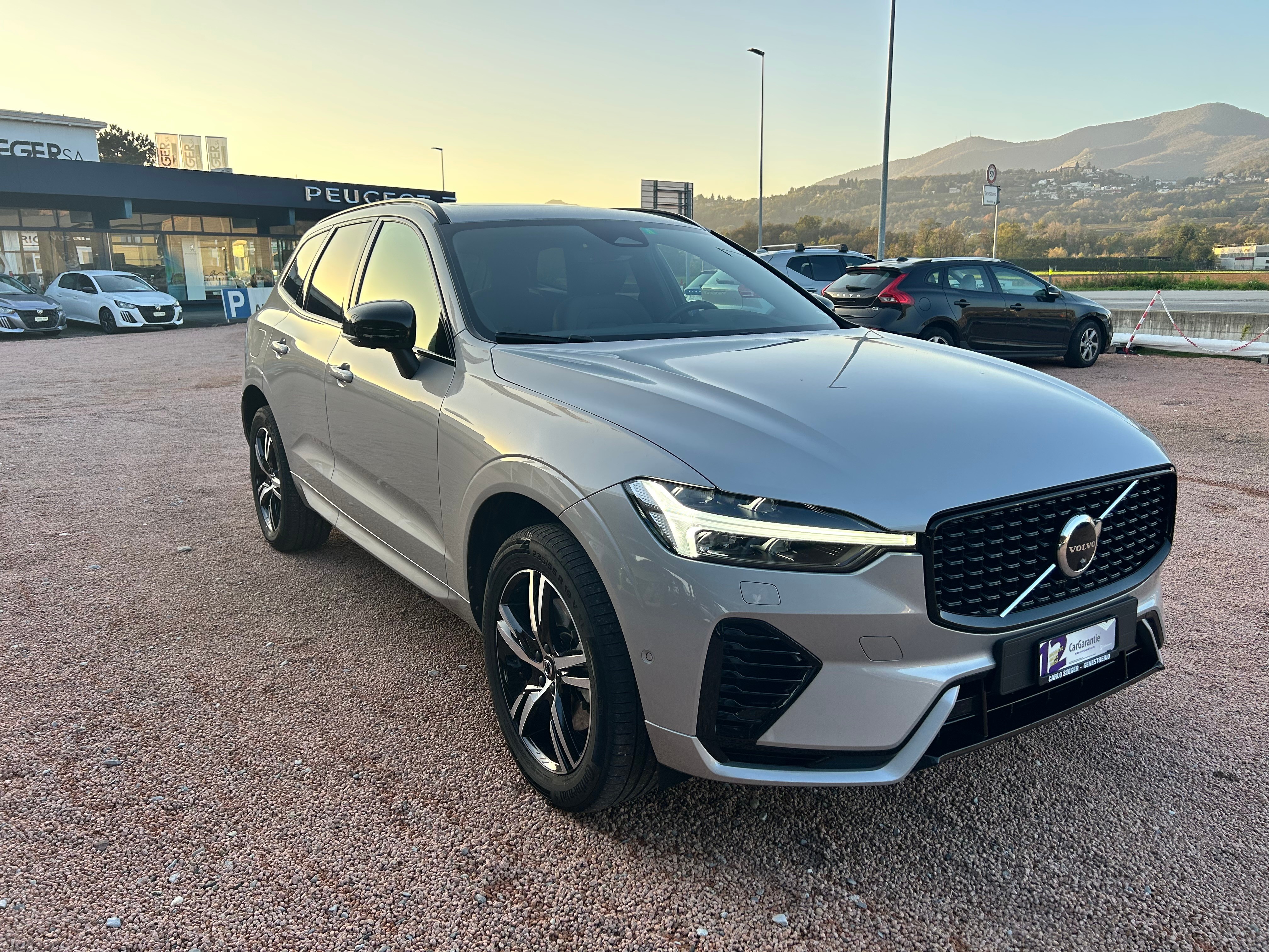 VOLVO XC60 T6 eAWD R-Design Geartronic