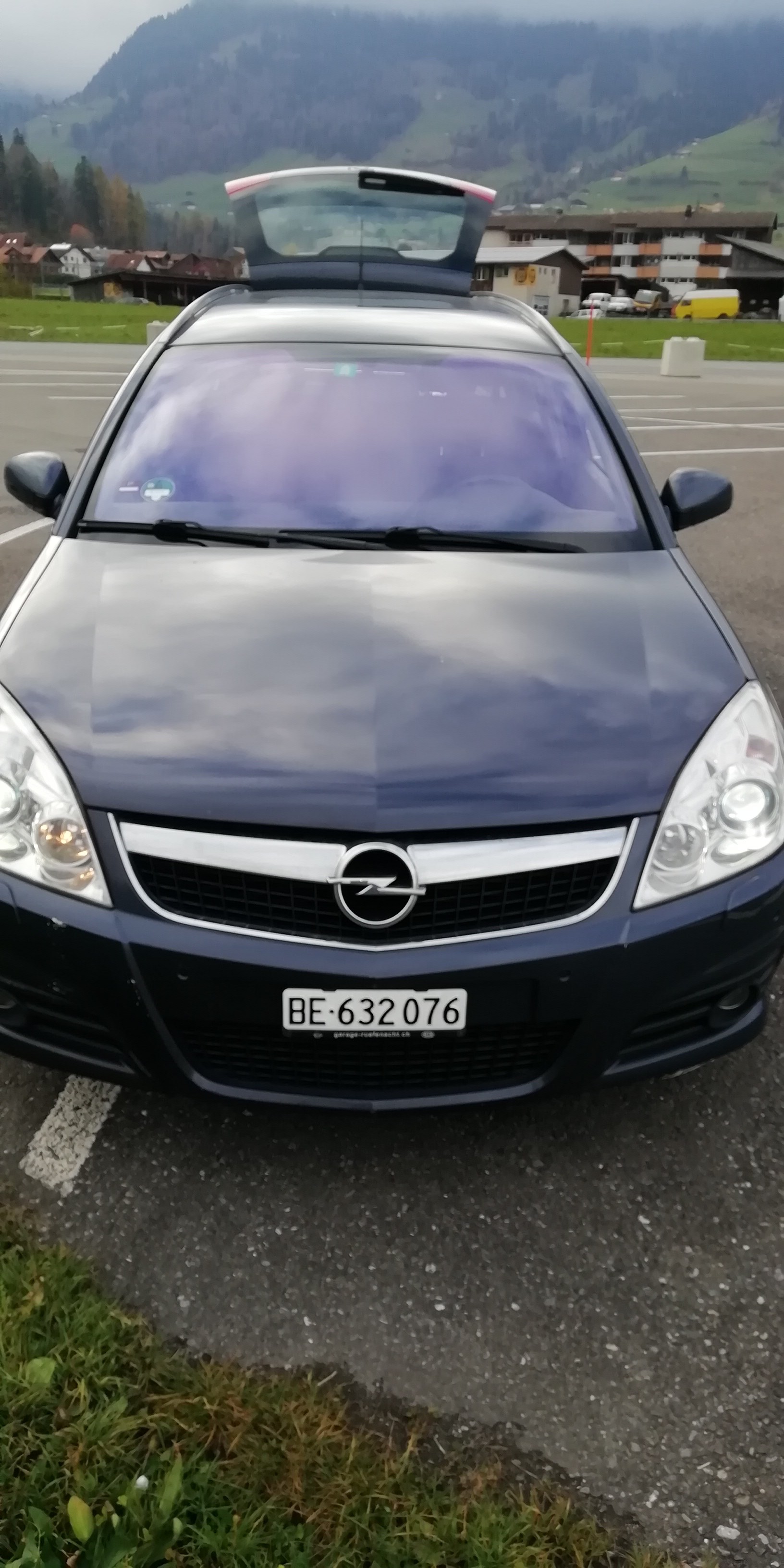 OPEL Vectra Caravan 1.9 CDTi 16V Diamond Automatic