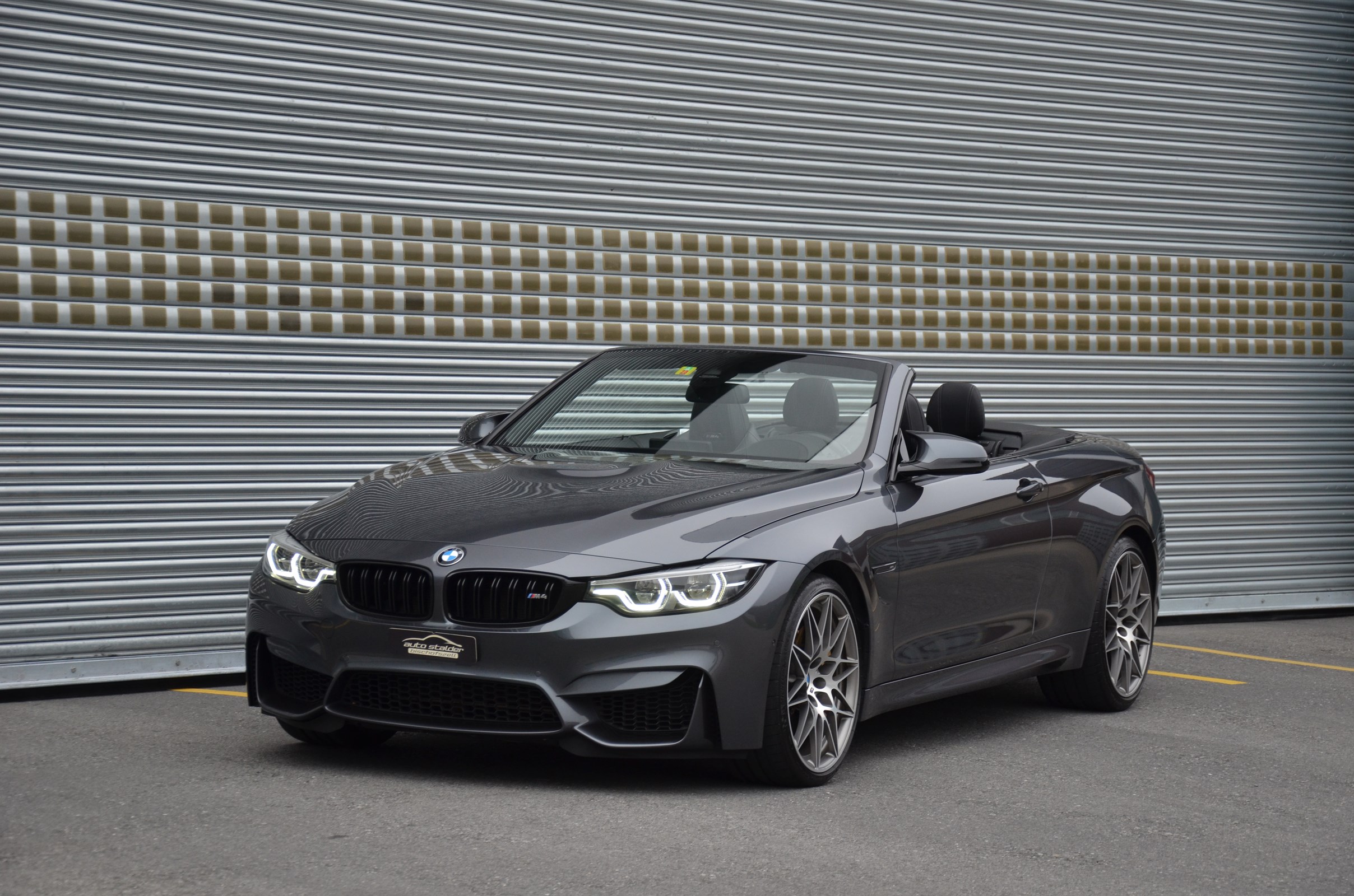 BMW M4 Cabriolet Drivelogic M Competition