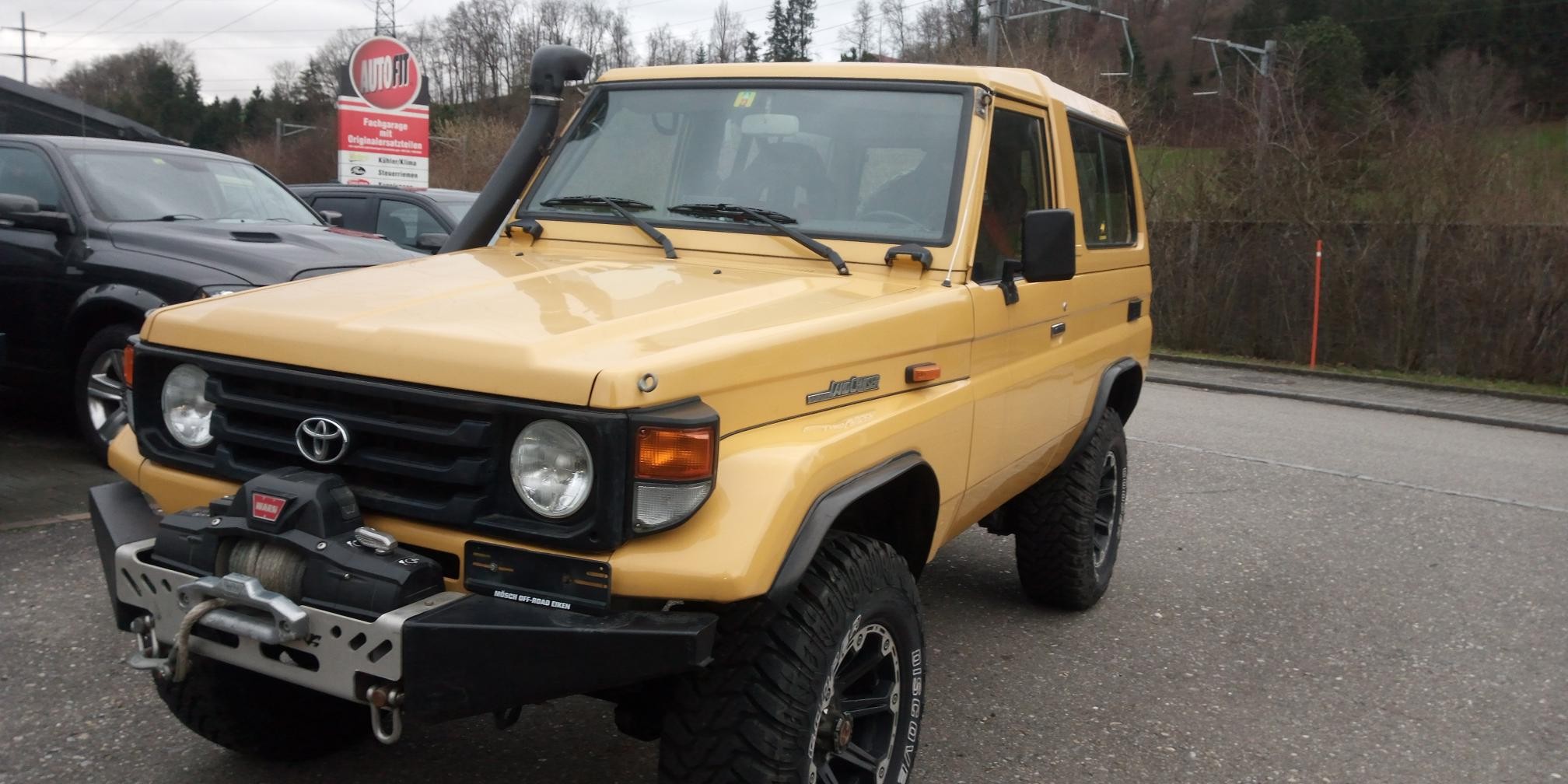 TOYOTA Land Cruiser 400 HdT 4.2 D