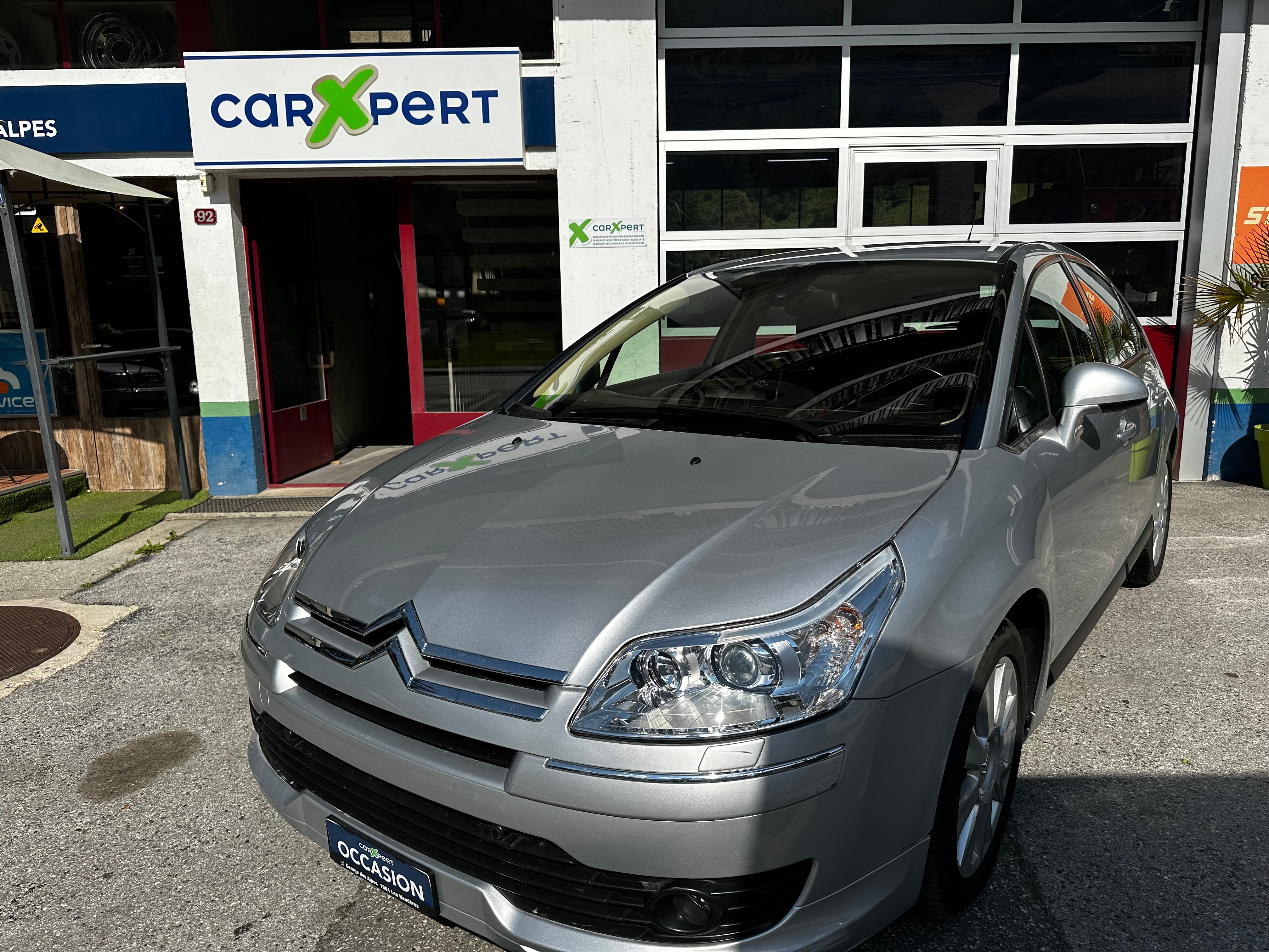 CITROEN C4 Berline 2.0i 16V Exclusive Automatic