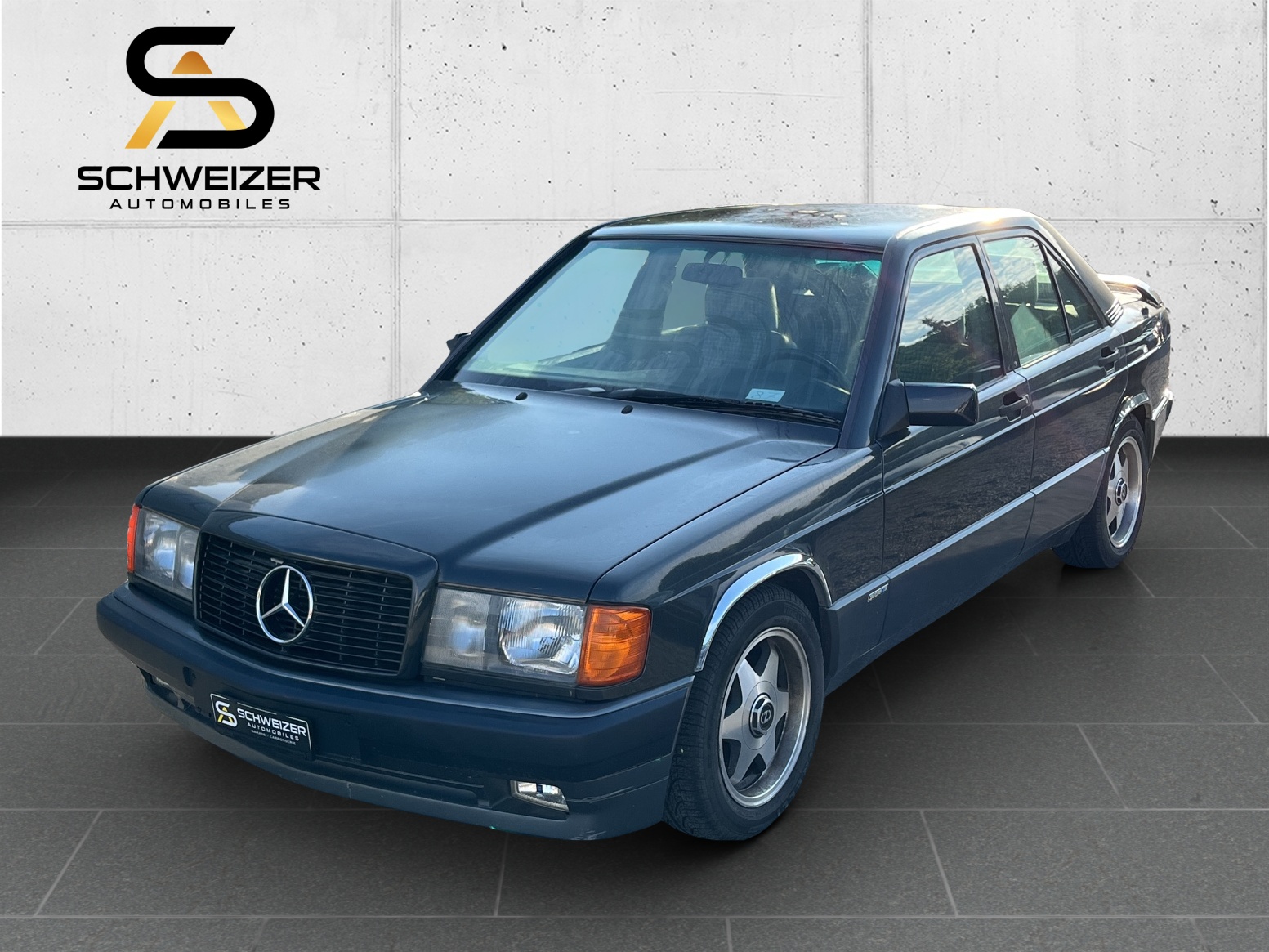 MERCEDES-BENZ 190 E 2.3