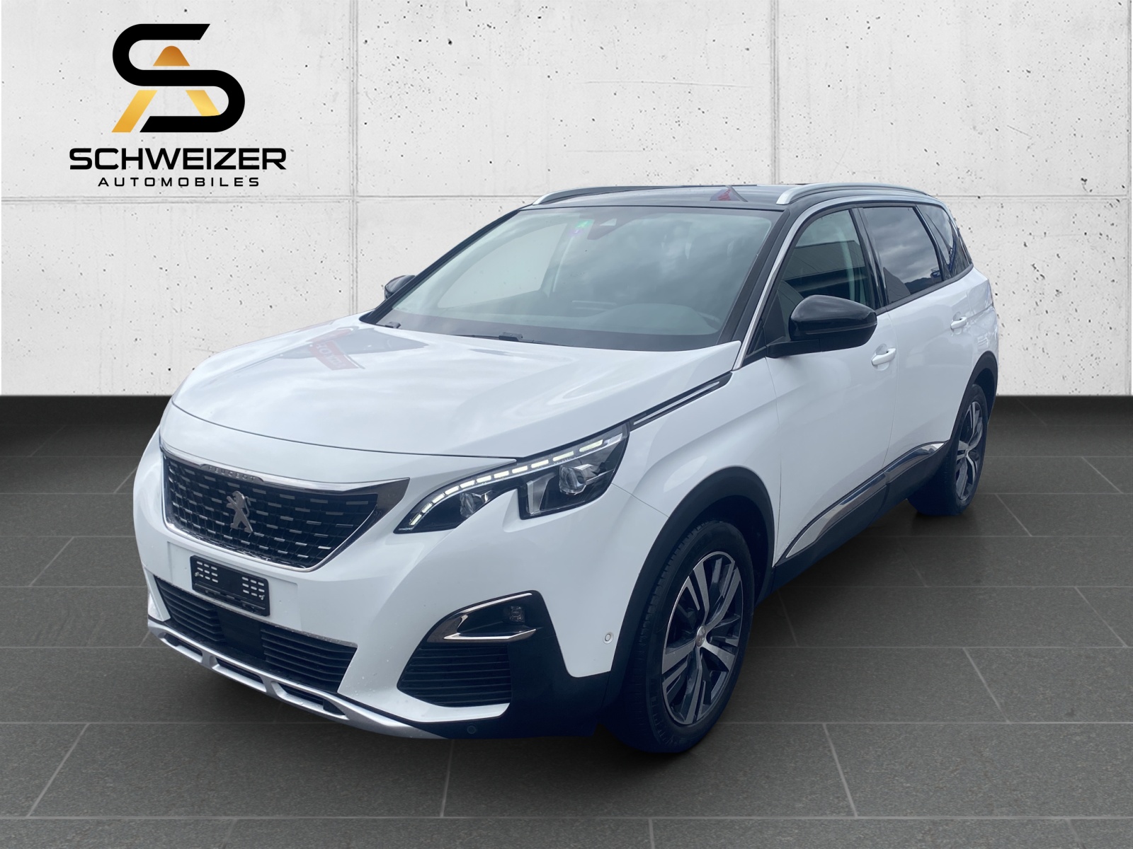 PEUGEOT 5008 1.2 Pure Tech Allure