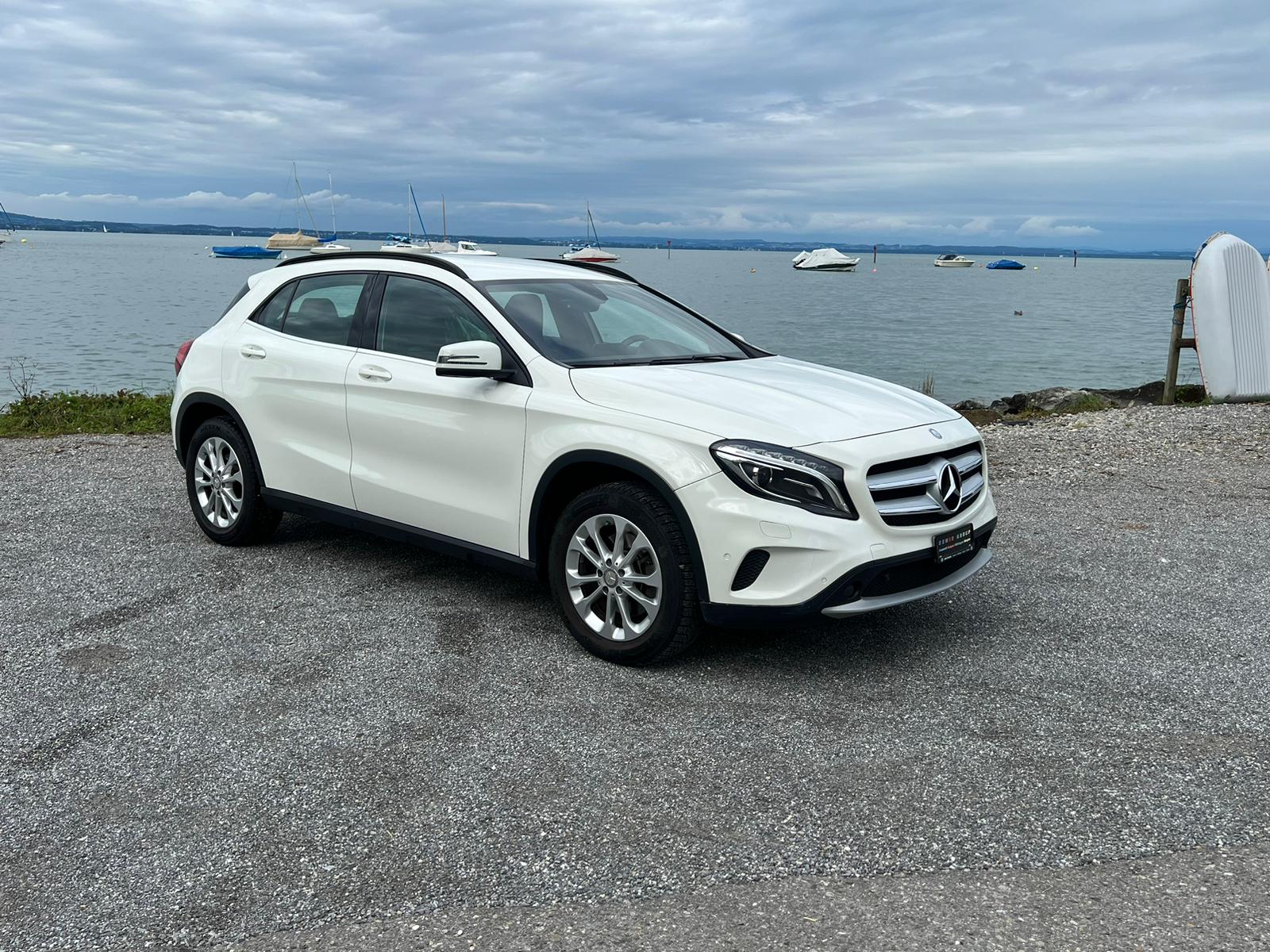 MERCEDES-BENZ GLA 250 Style 4Matic 7G-DCT