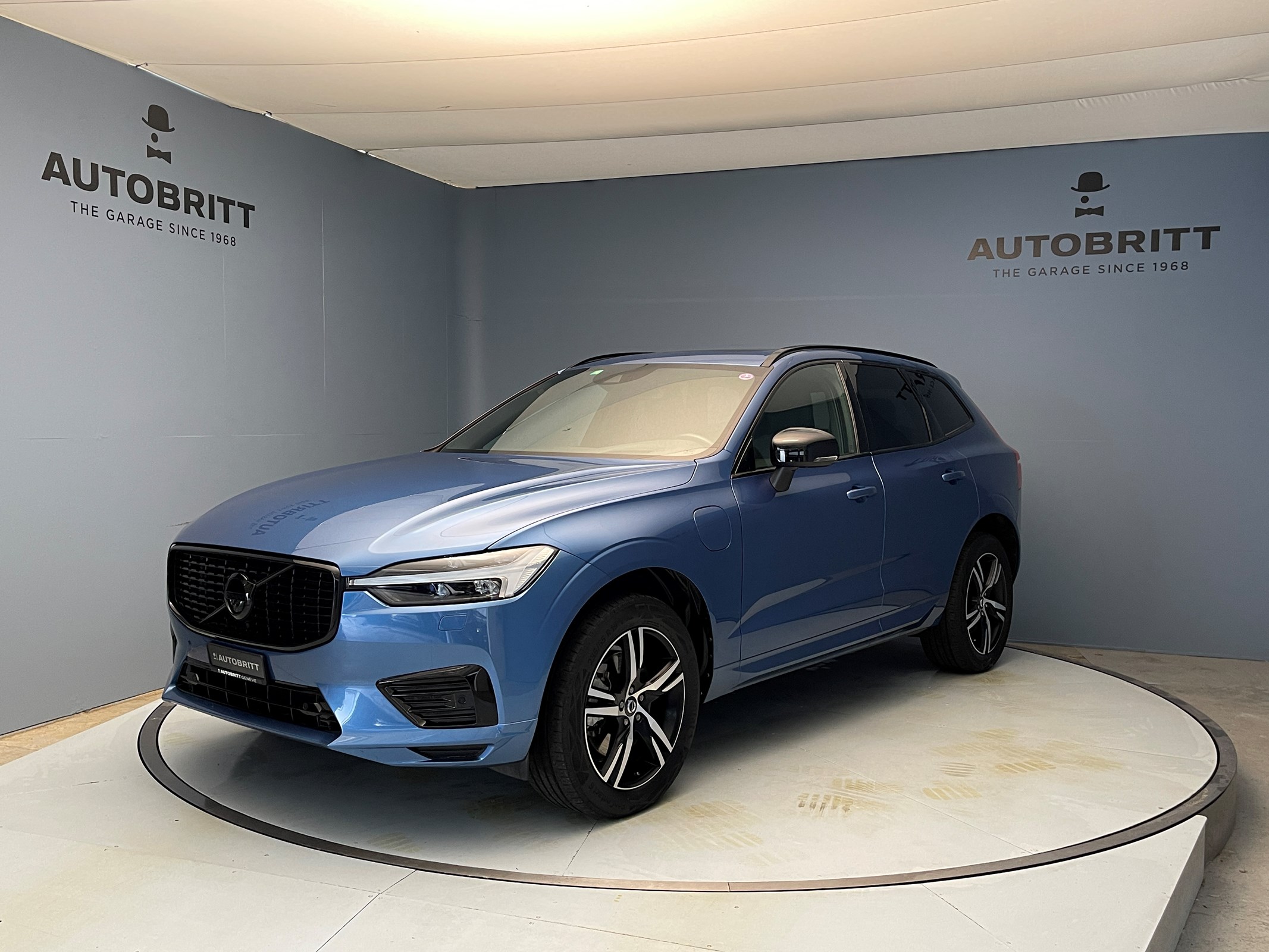 VOLVO XC60 T8 eAWD R-Design Geartronic