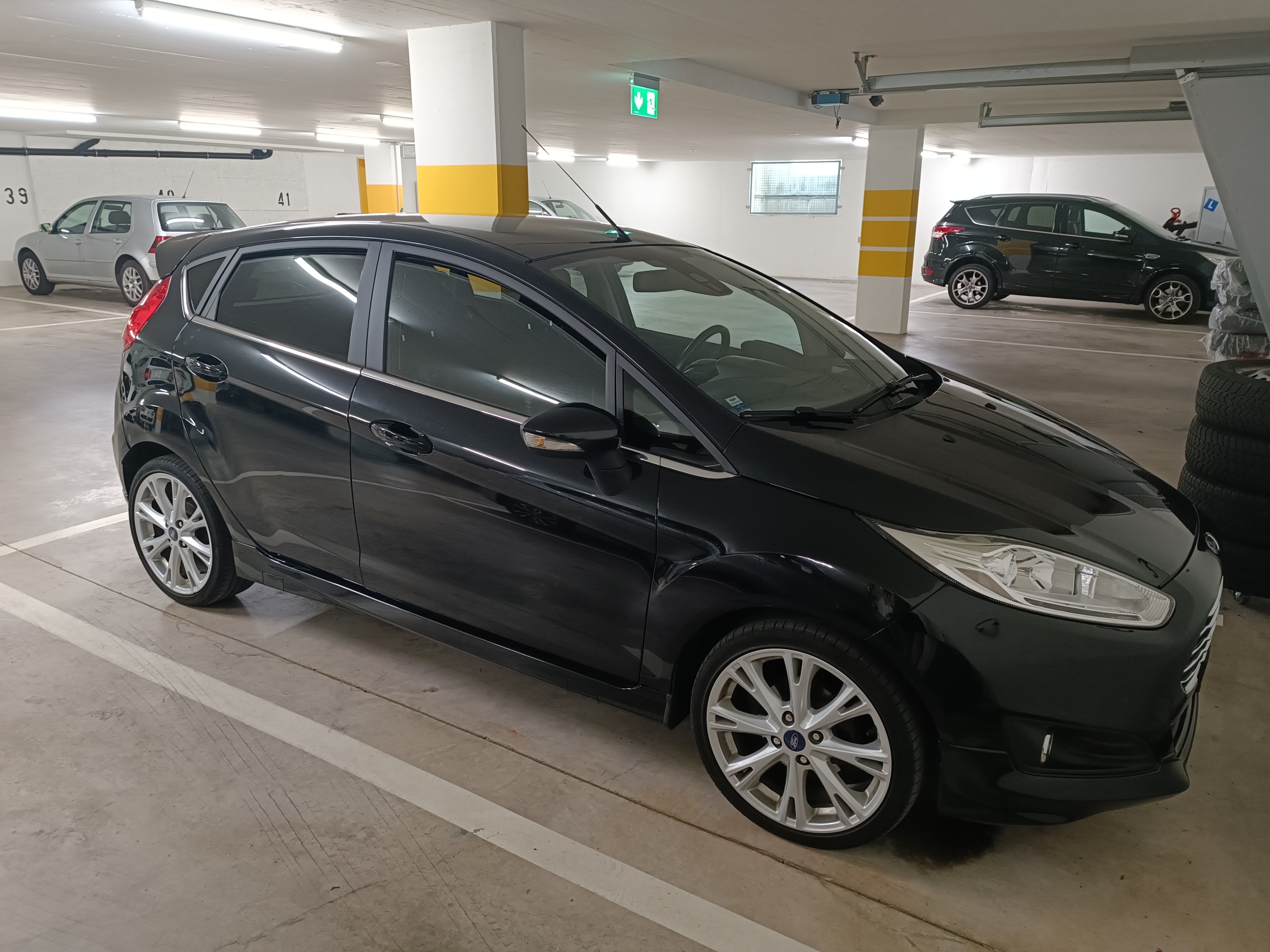 FORD Fiesta 1.0 SCTi Titanium