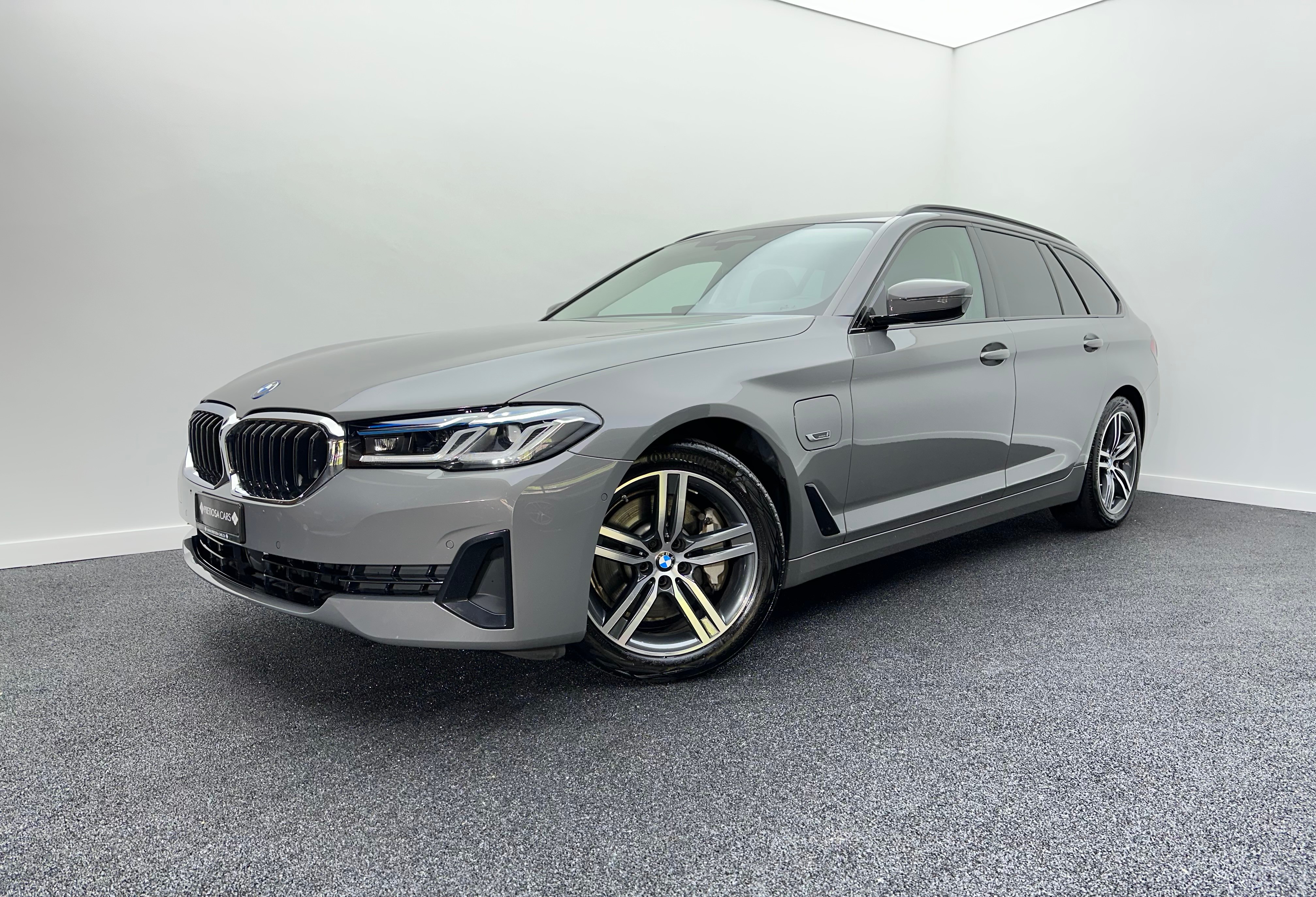 BMW 530e xDrive Touring Steptronic