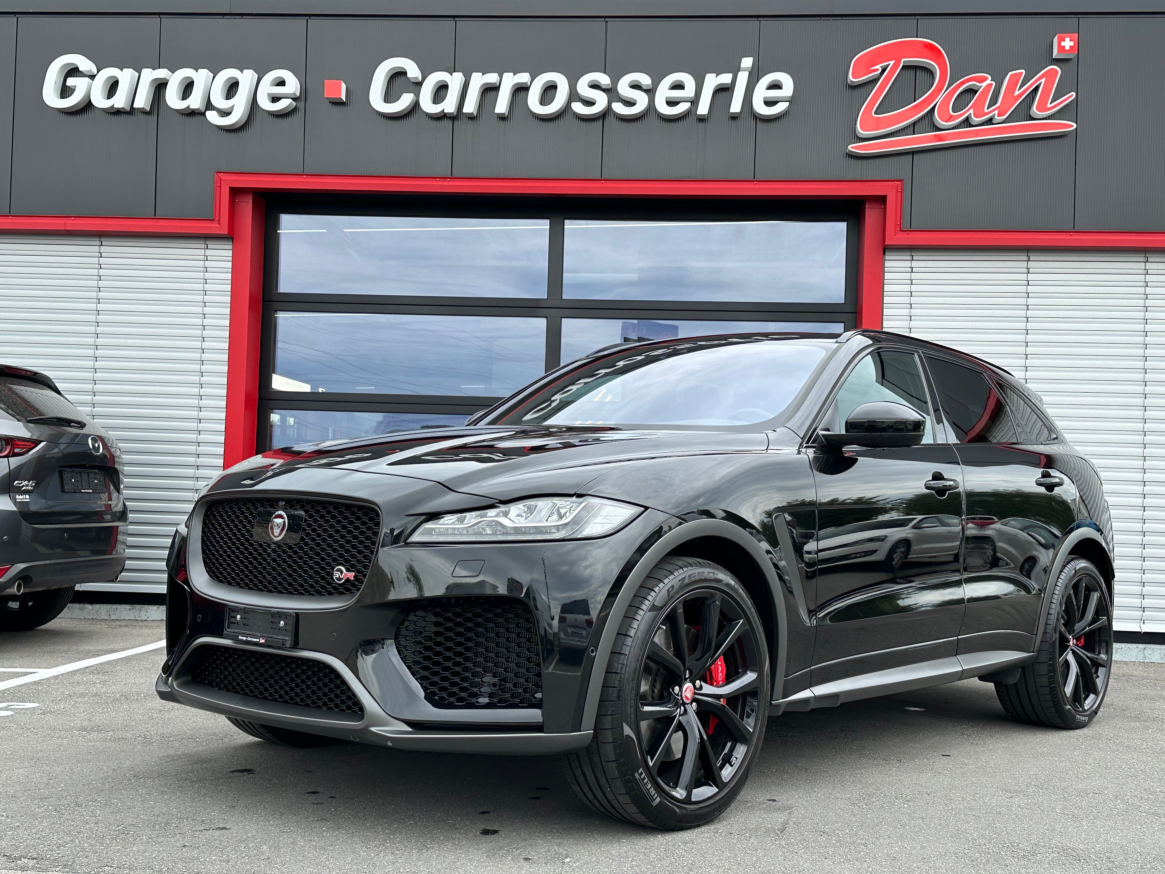 JAGUAR F-Pace 5.0 V8 SVR AWD Automatik