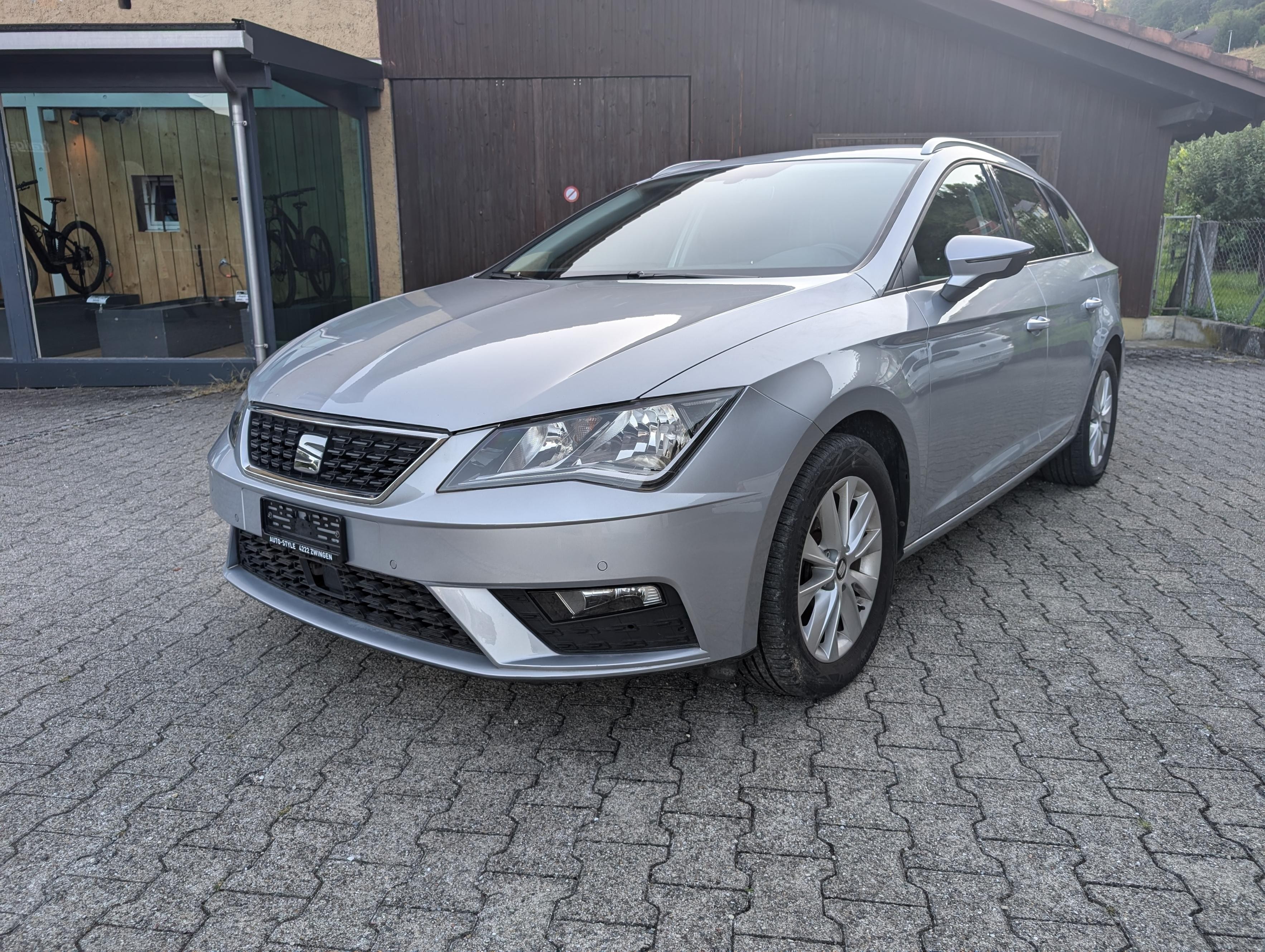 SEAT Leon ST 1.6 TDI CR Style DSG