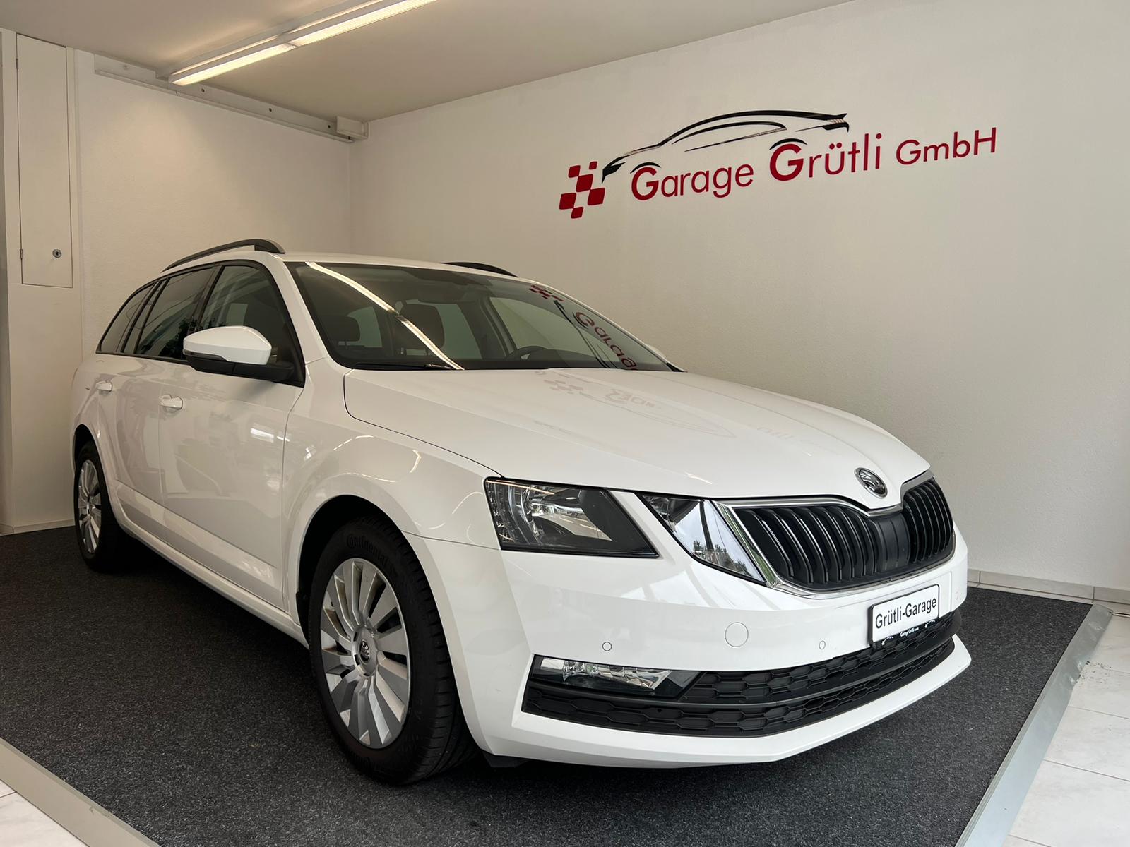 SKODA Octavia Combi 1.6 TDI Ambition DSG