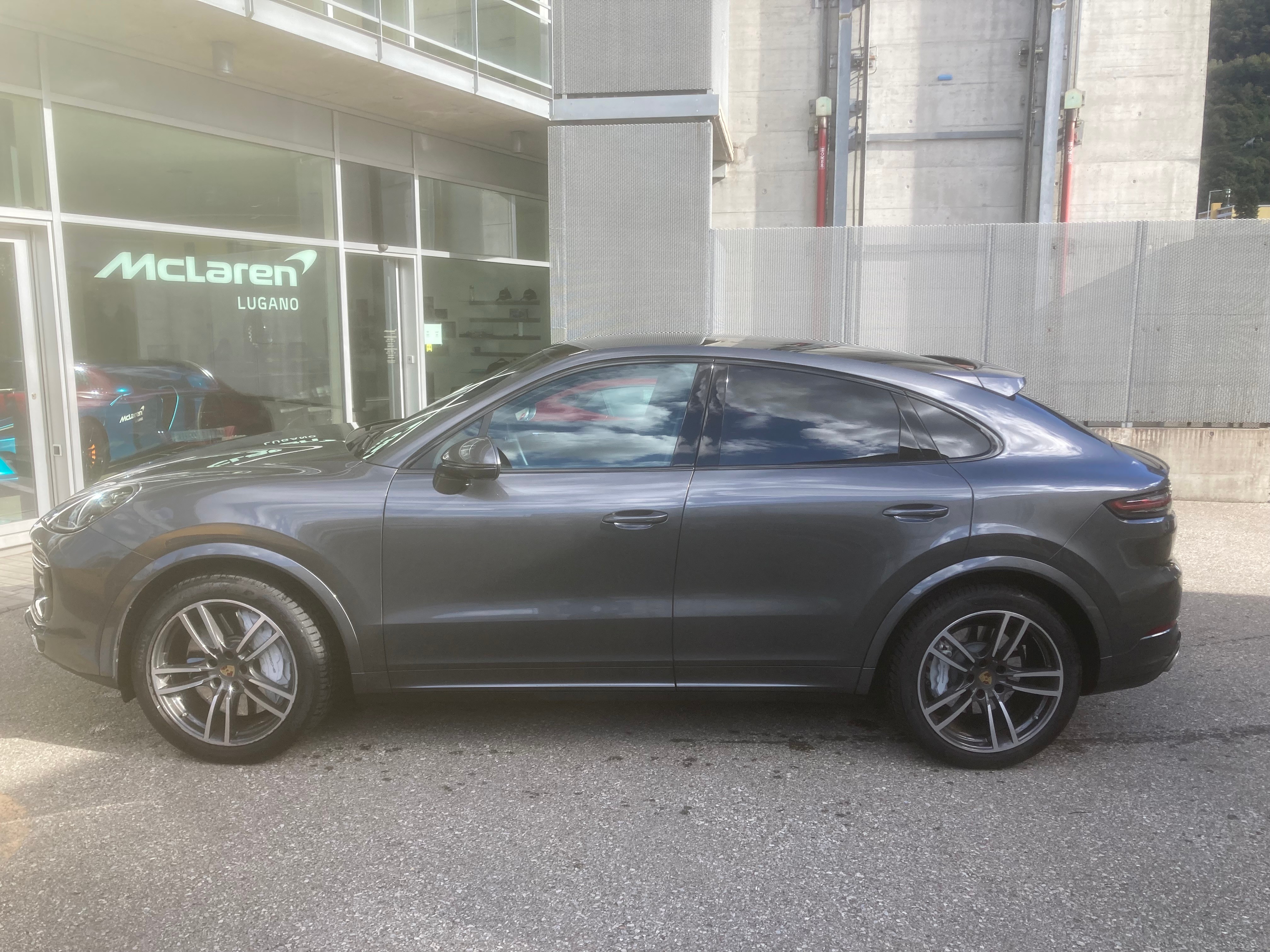 PORSCHE Cayenne Turbo Coupé