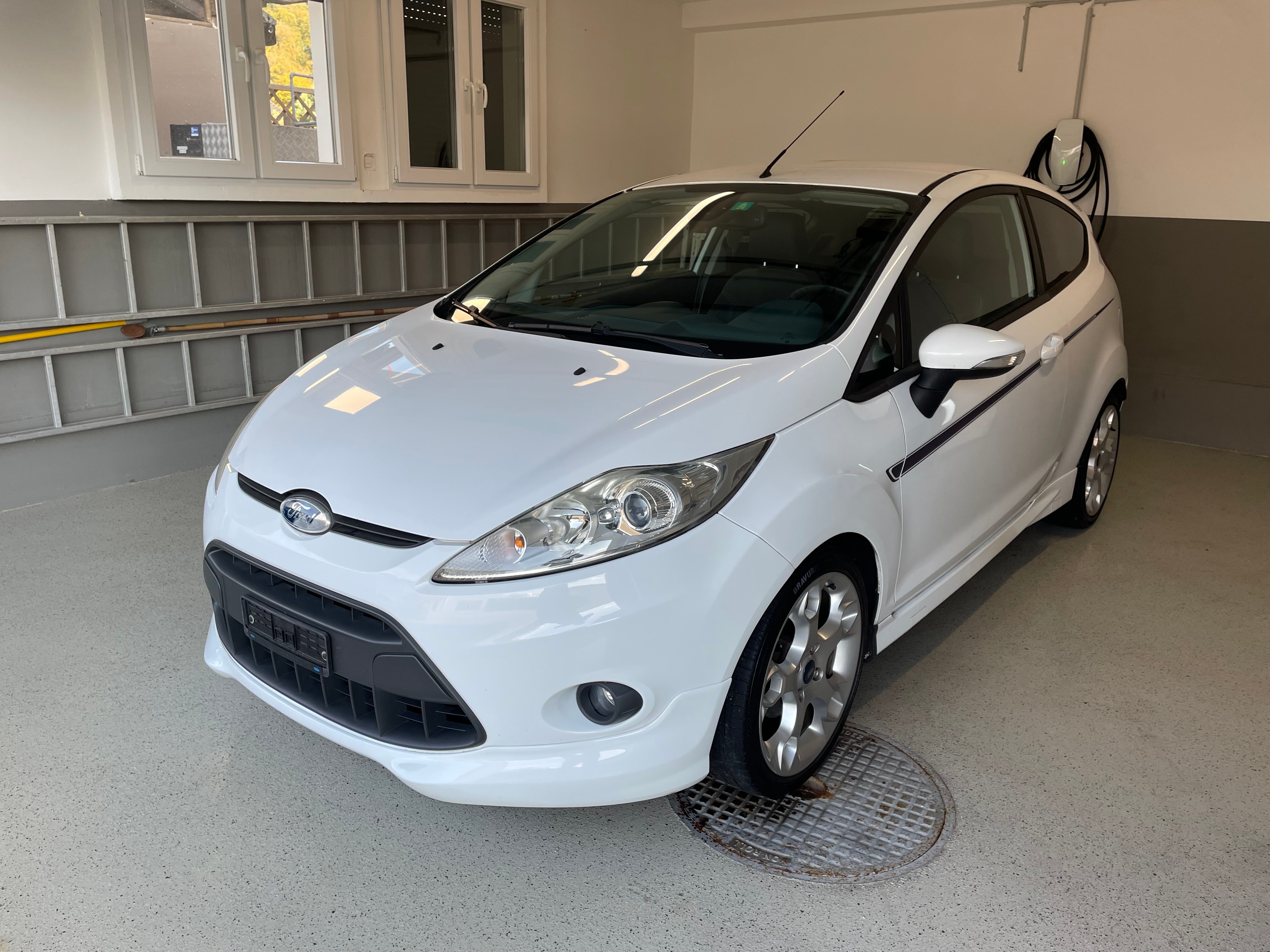 FORD Fiesta 1.6 16V Sport