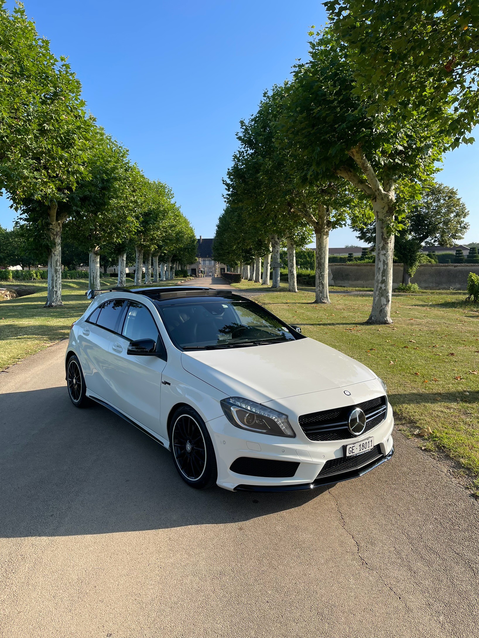 MERCEDES-BENZ A 250 AMG Line 7G-DCT