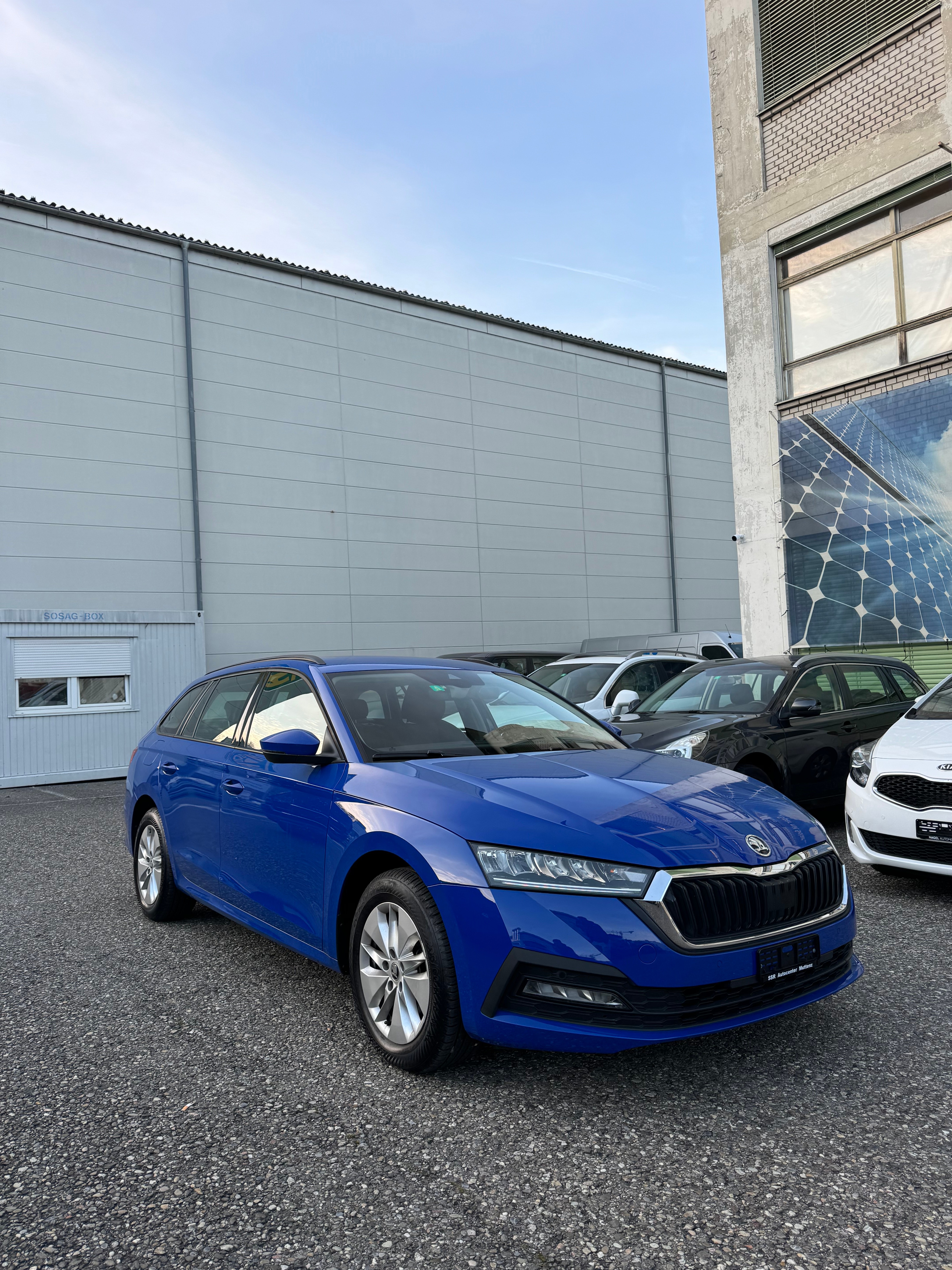 SKODA Octavia Combi 2.0 TDI DSG Ambition