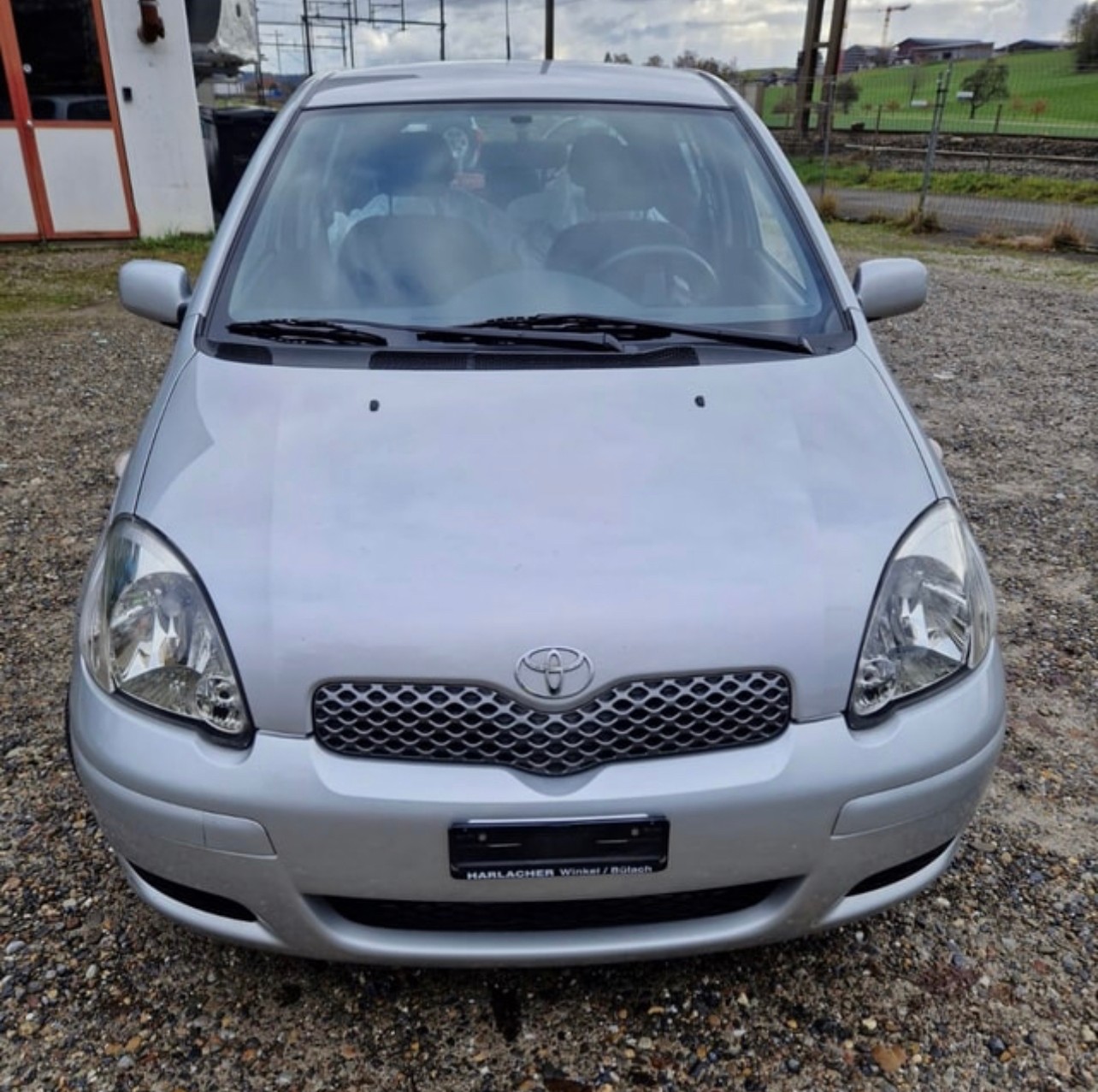 TOYOTA Yaris 1.3 Linea Sol