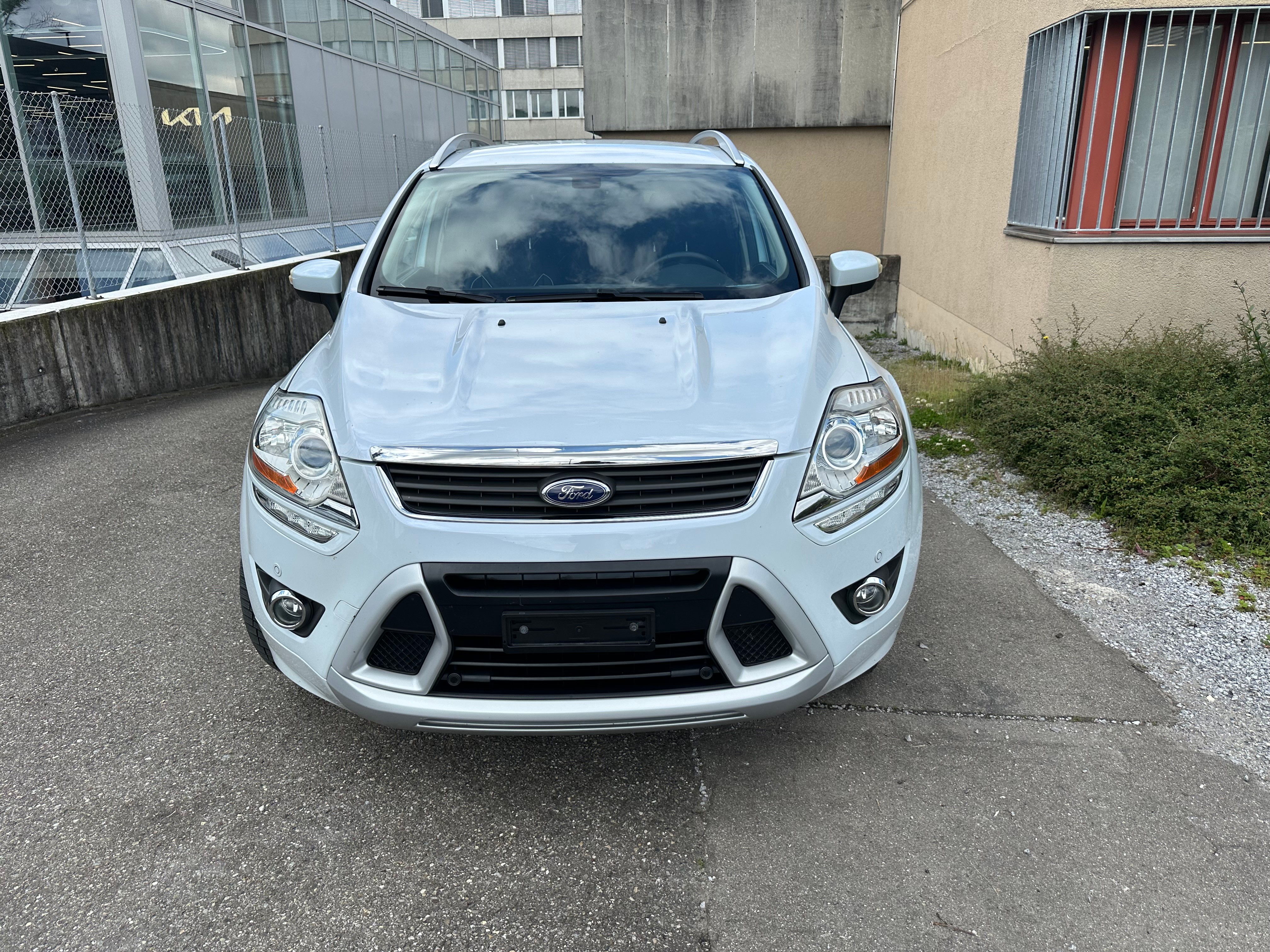 FORD Kuga 2.5 Turbo Individual 4WD