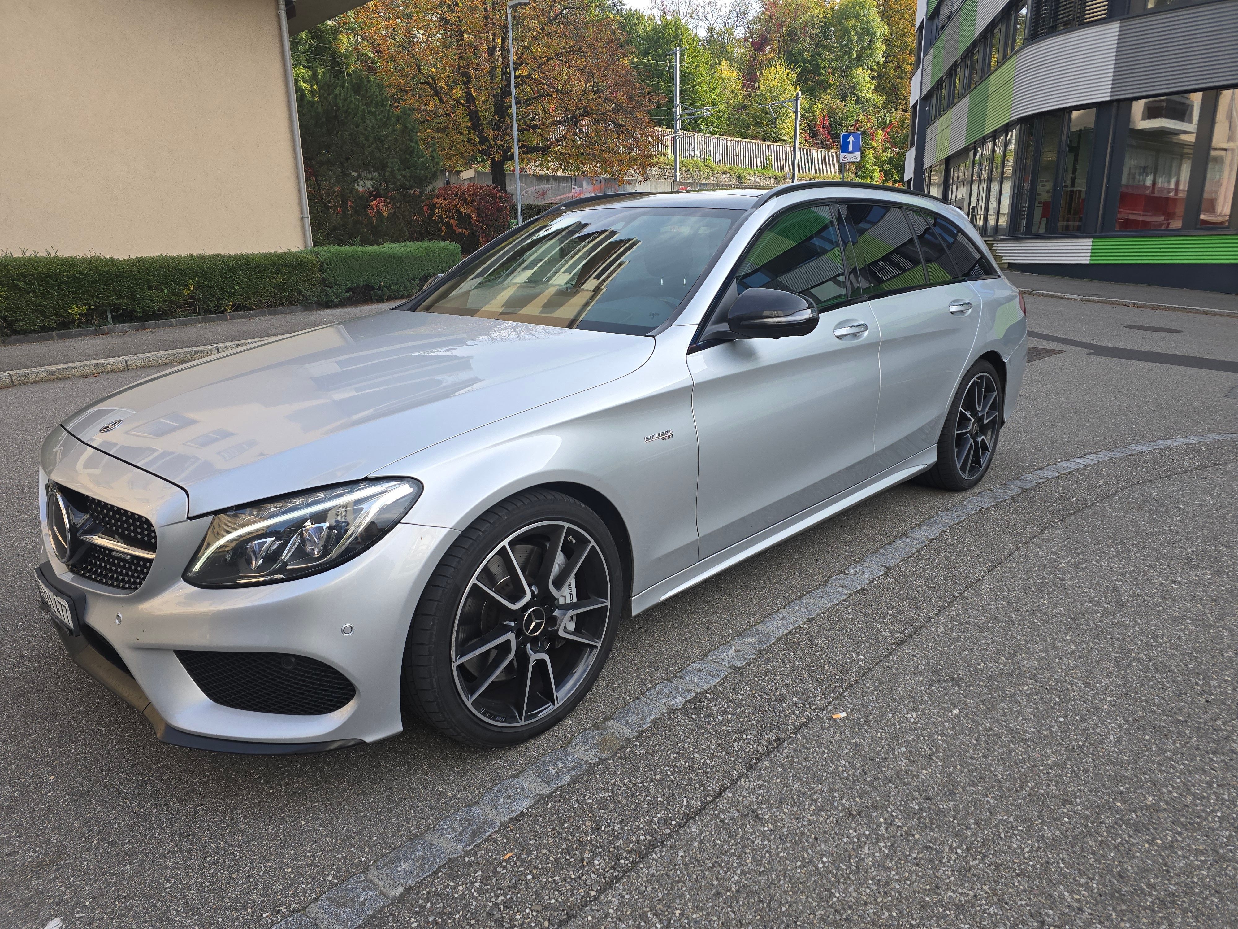 MERCEDES-BENZ C 43 AMG 4Matic 9G-Tronic