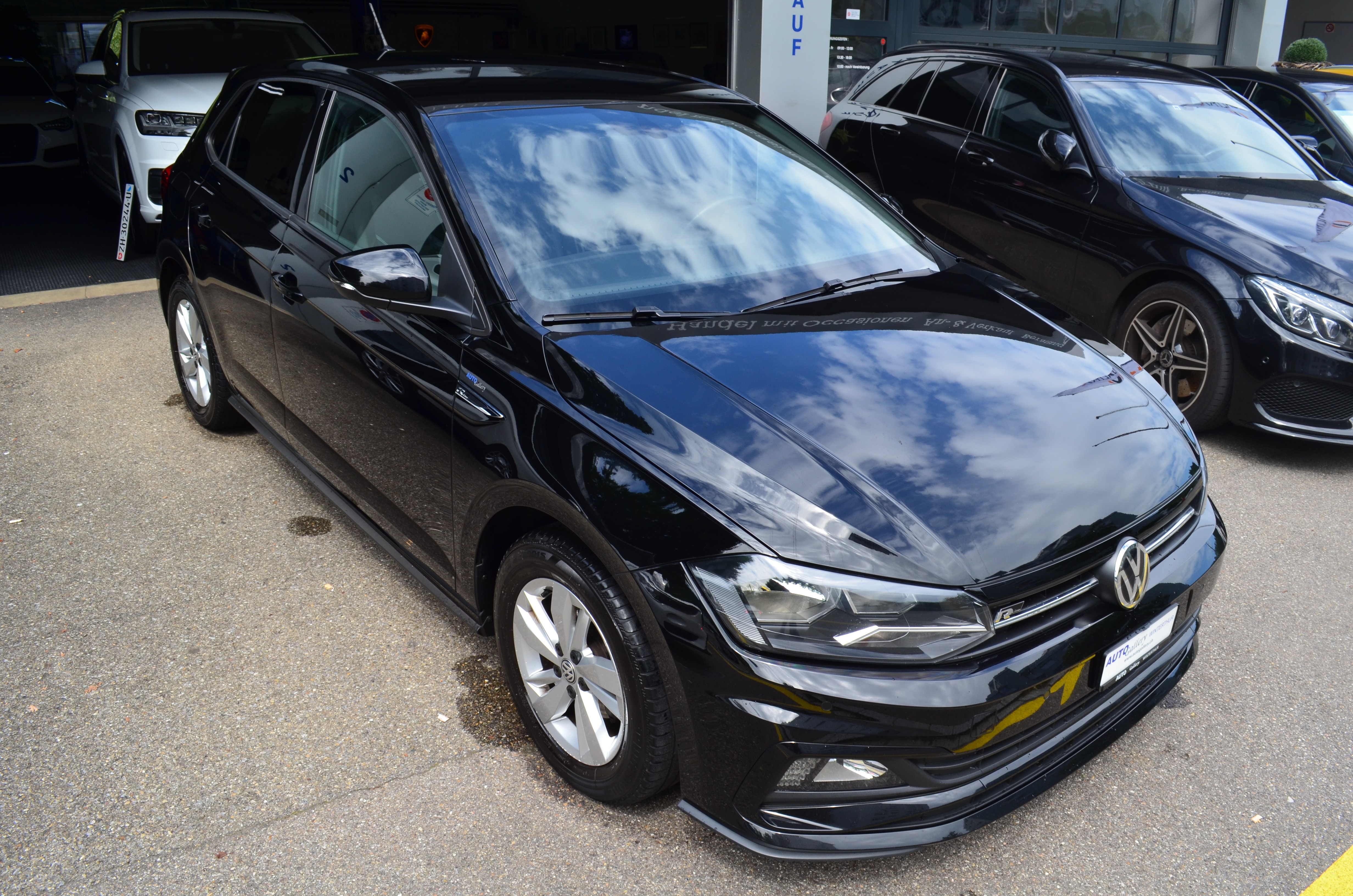 VW Polo 1.0 TSI BMT Highline DSG R-LINE