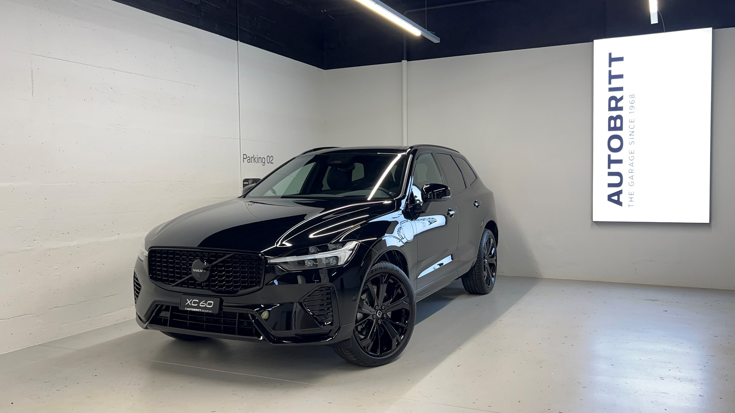 VOLVO XC60 2.0 T8 TE Ultimate Dark e