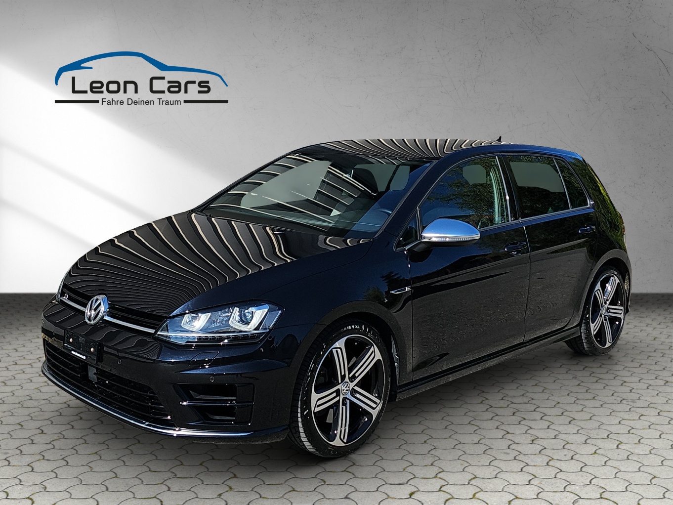 VW Golf 2.0 TSI R 4Motion