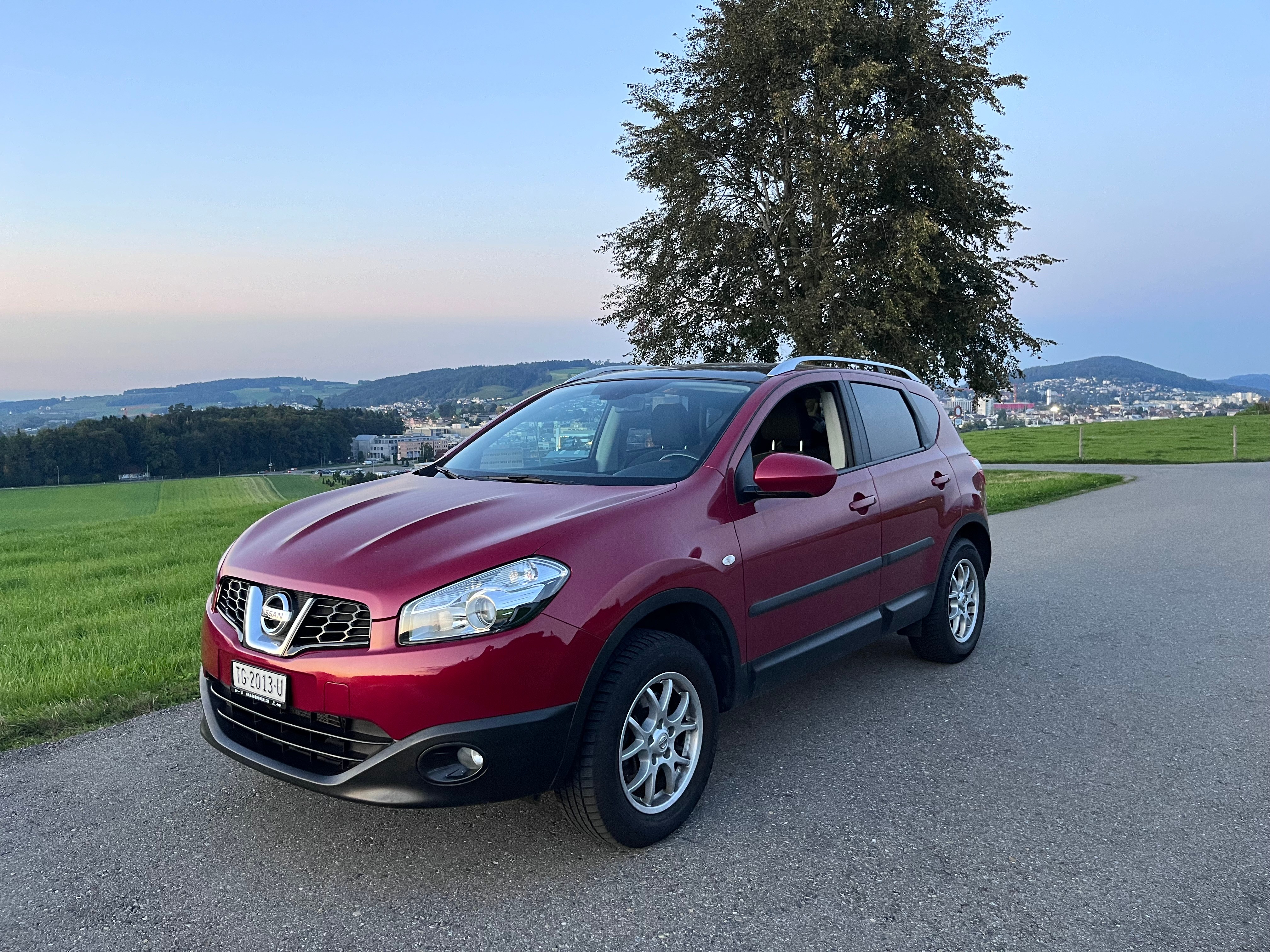 NISSAN Qashqai 2.0 4WD tekna XTronic CVT