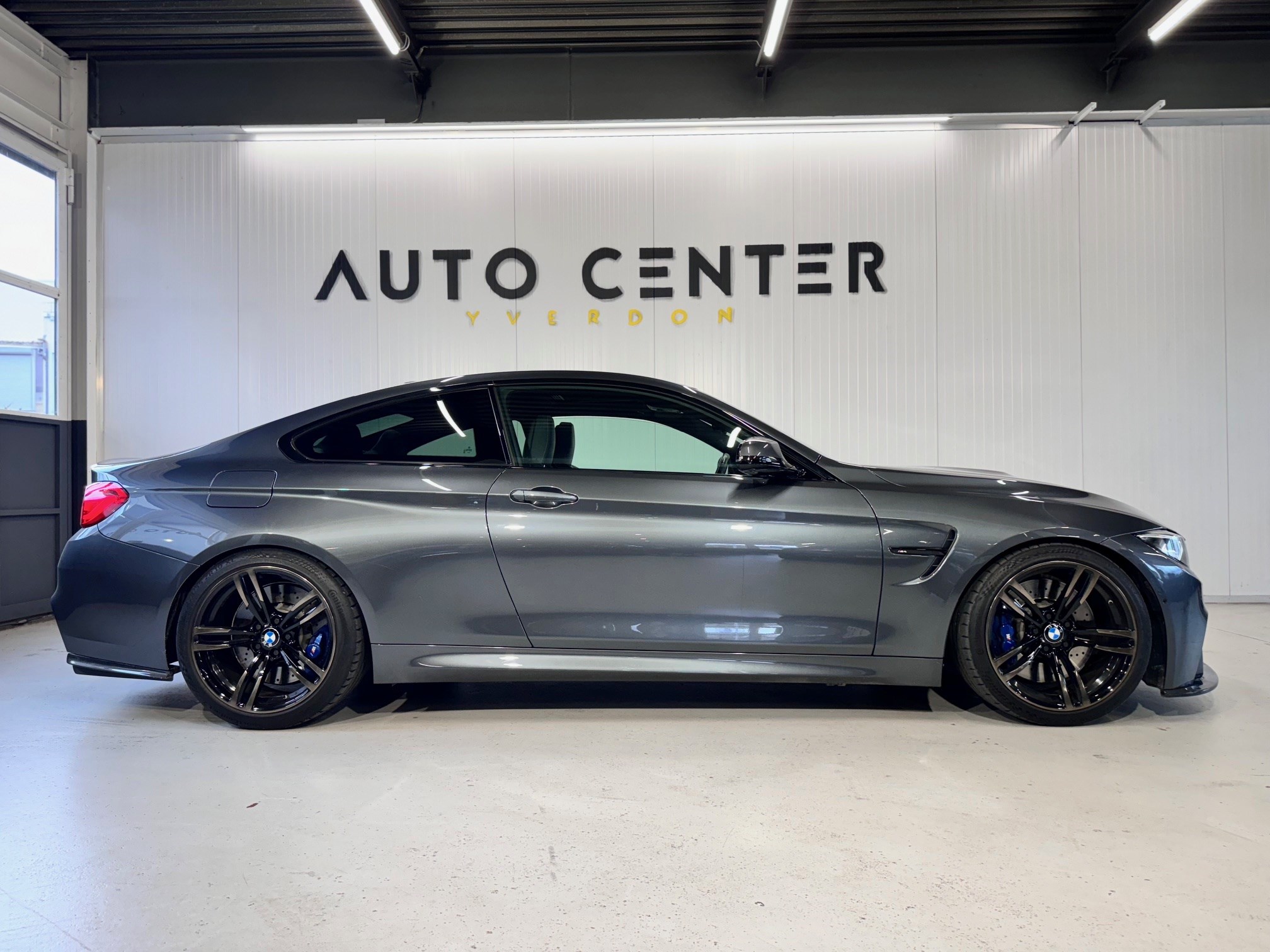 BMW M4 Coupé Competition DKG