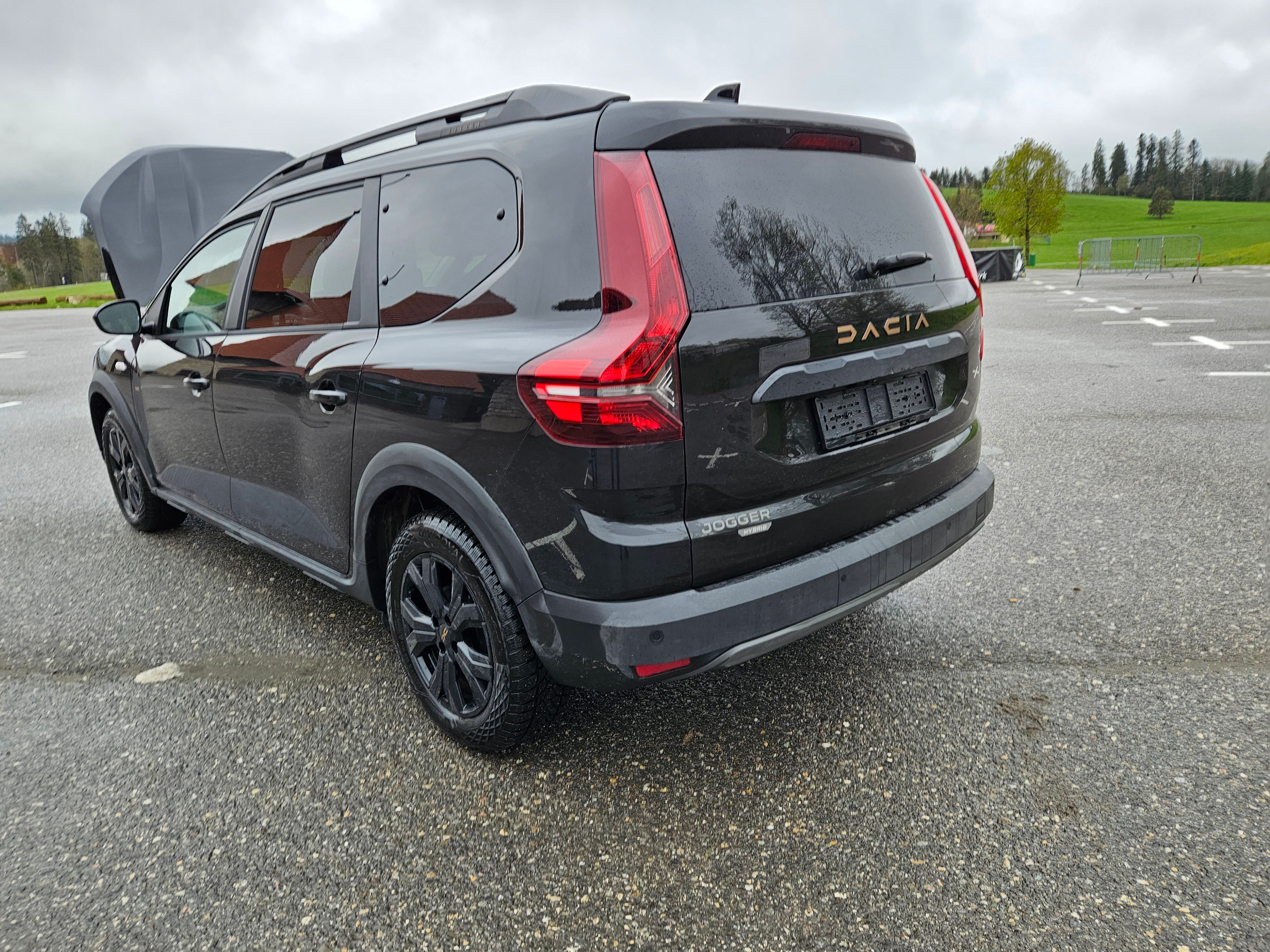 DACIA Jogger HEV 140 Extreme AUTOMATIK 7SITZE