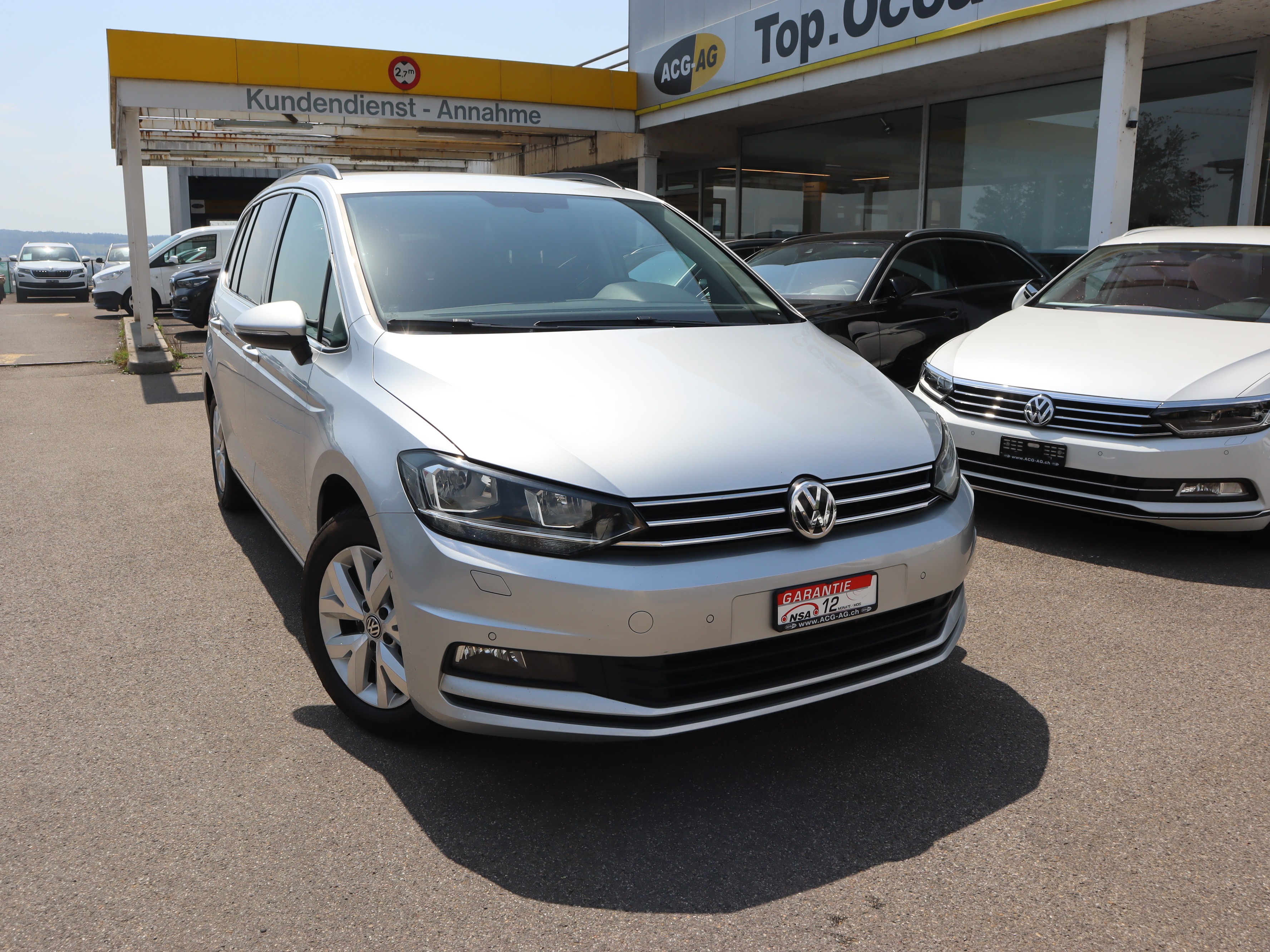 VW Touran 2.0 TDI BlueMotion Technol Comfortline DSG ** 7-Plätzer **Gr-Navigationssystem ** RF-Kamera ** Ab Service **