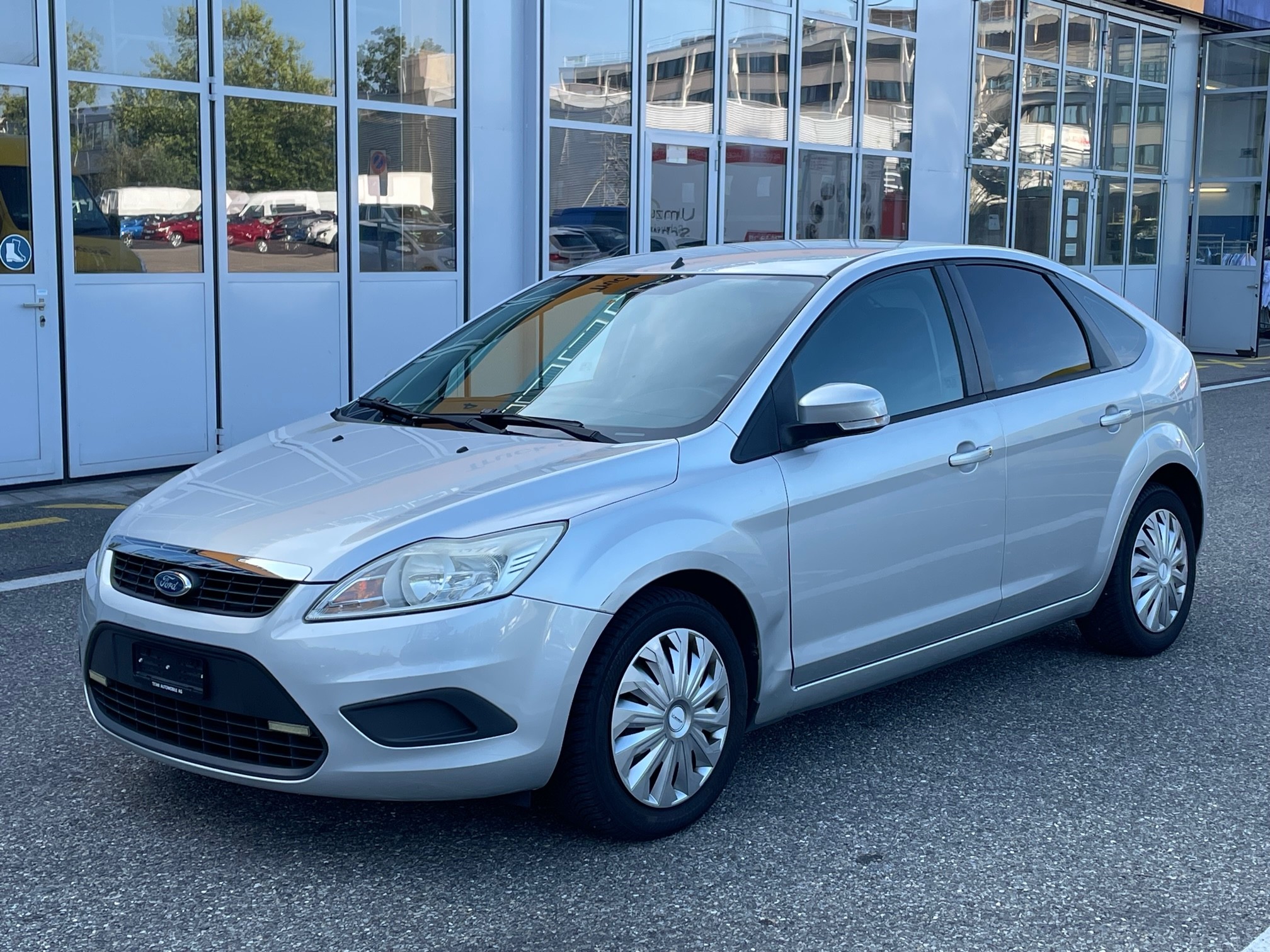 FORD Focus 2.0i Carving Automatic