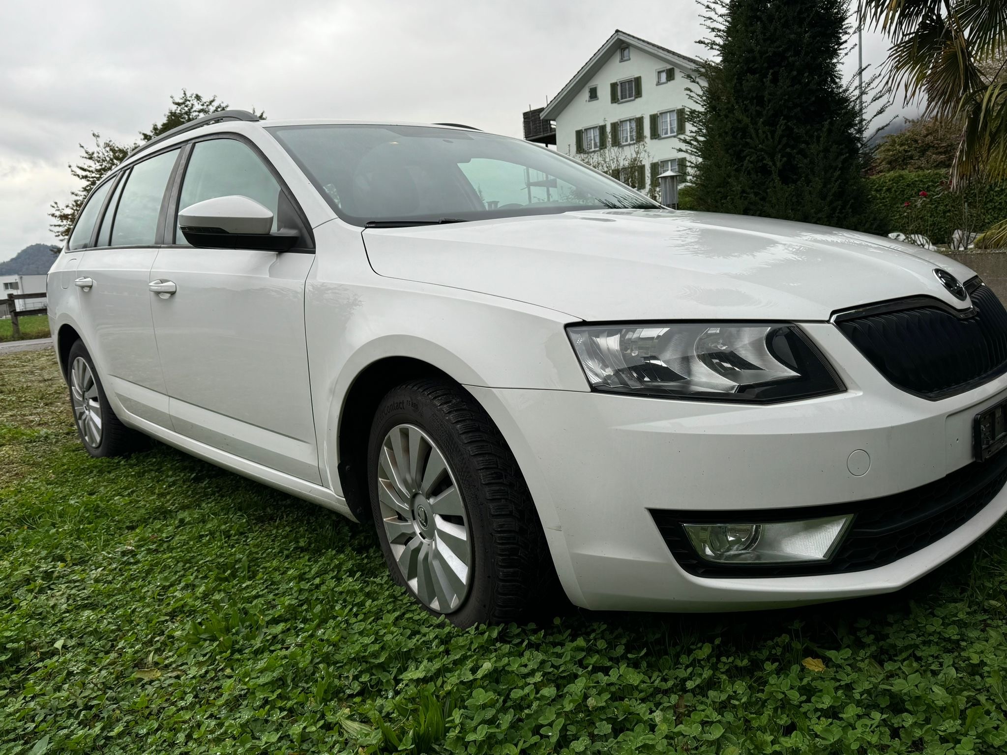 SKODA Octavia Combi 2.0 TDI Elegance