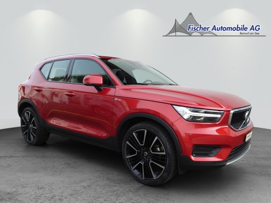 VOLVO XC40 D4 AWD Momentum