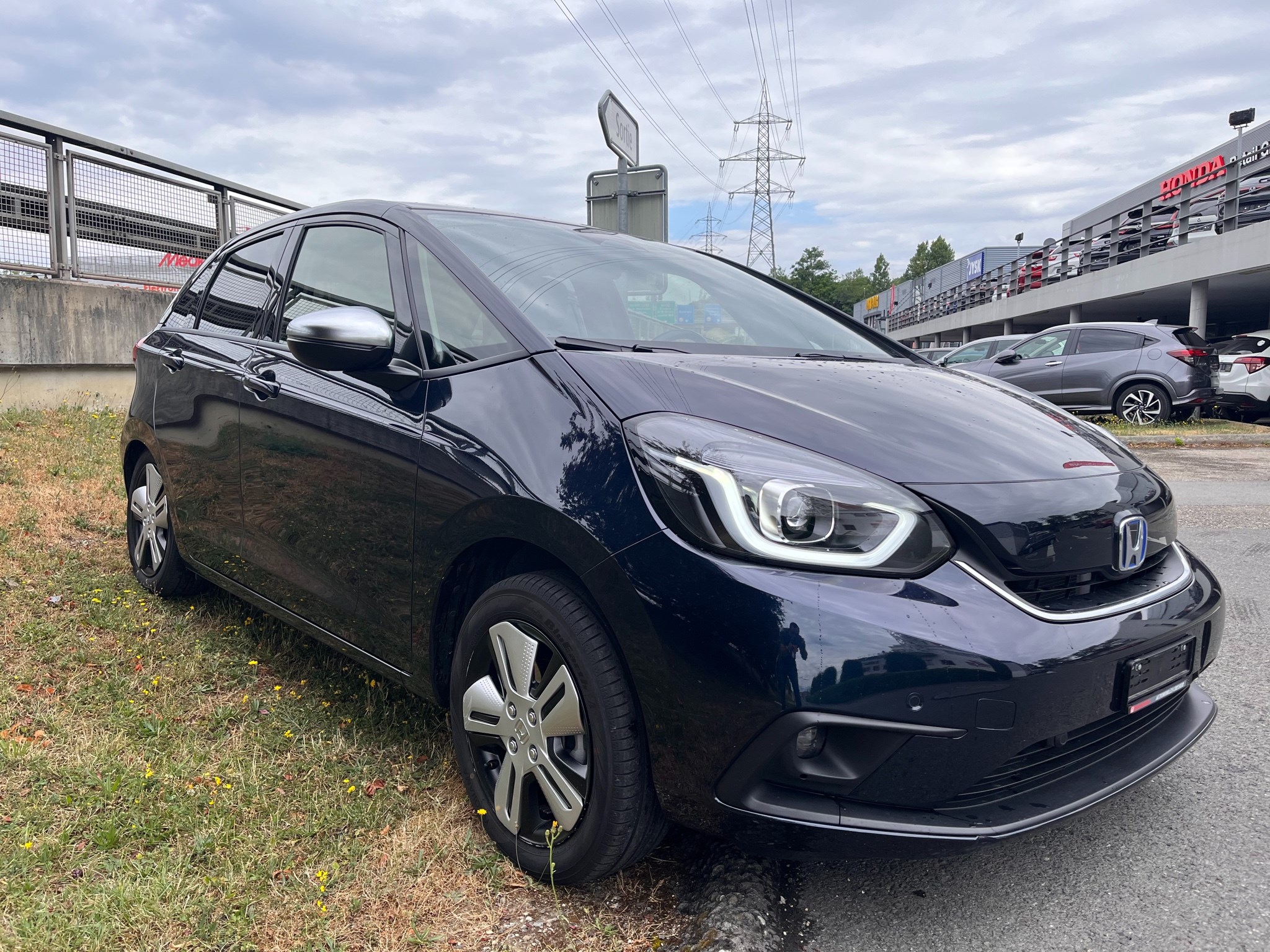 HONDA Jazz 1.5i-MMD Executive E-CVT