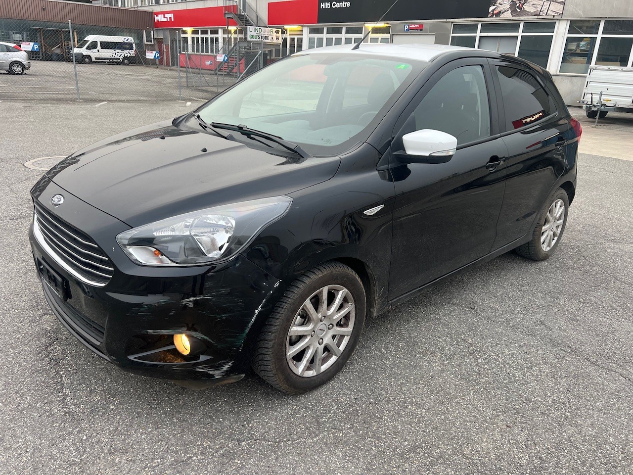 FORD KA+ 1.2 Ti-VCT Black Edition