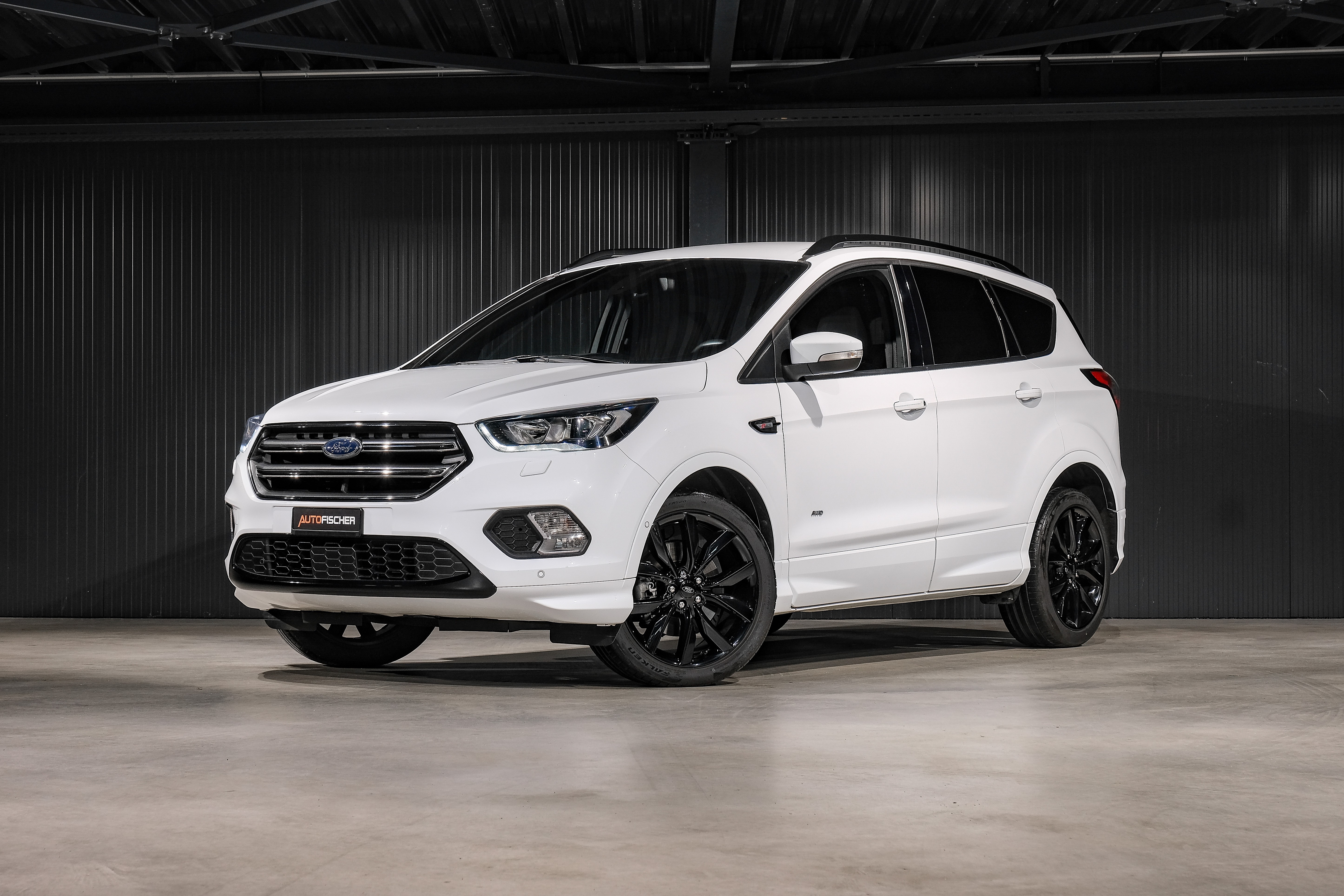 FORD Kuga 1.5 SCTi ST Line 4WD Automatic