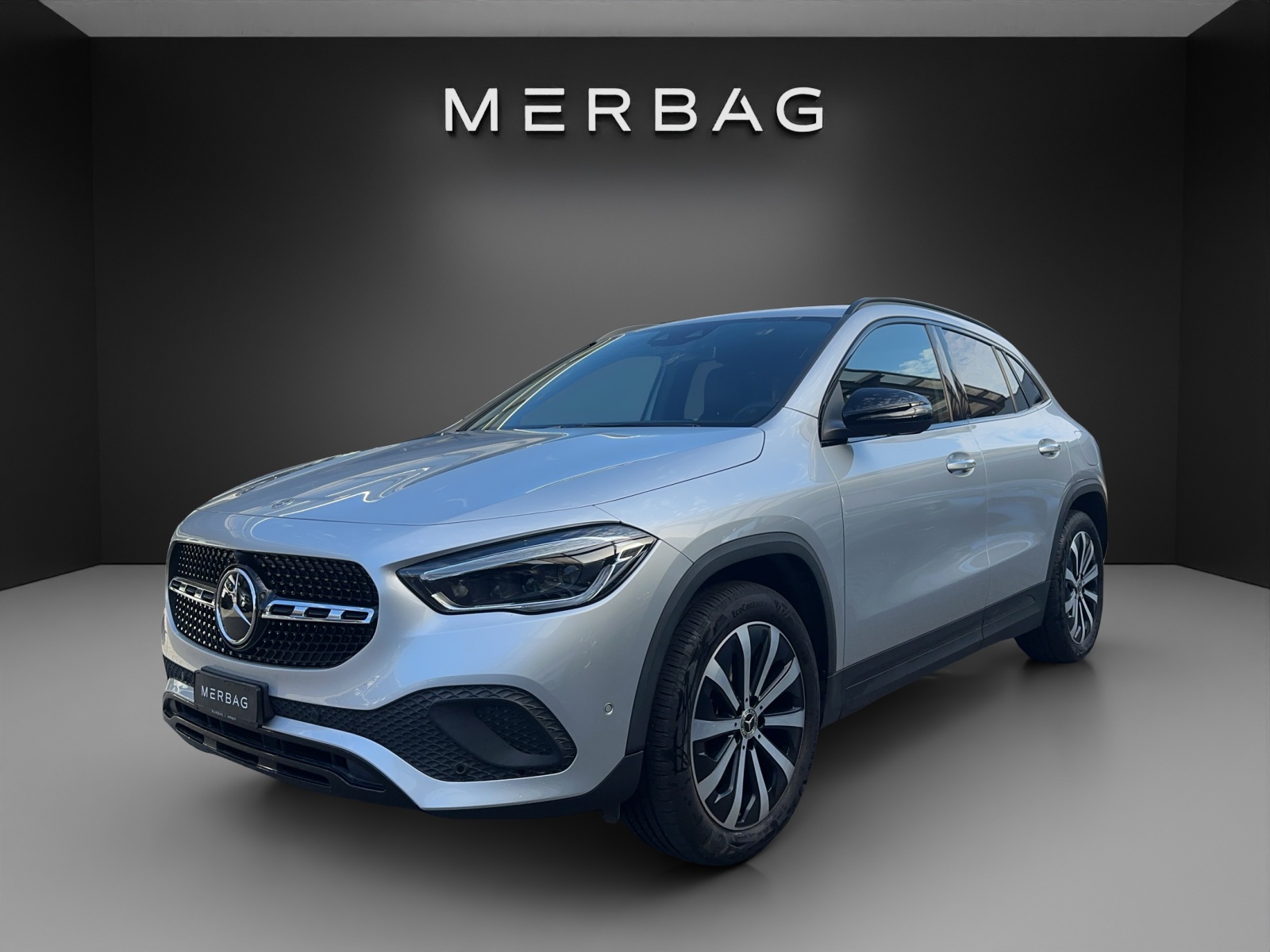 MERCEDES-BENZ GLA 250 Progressive 4Matic