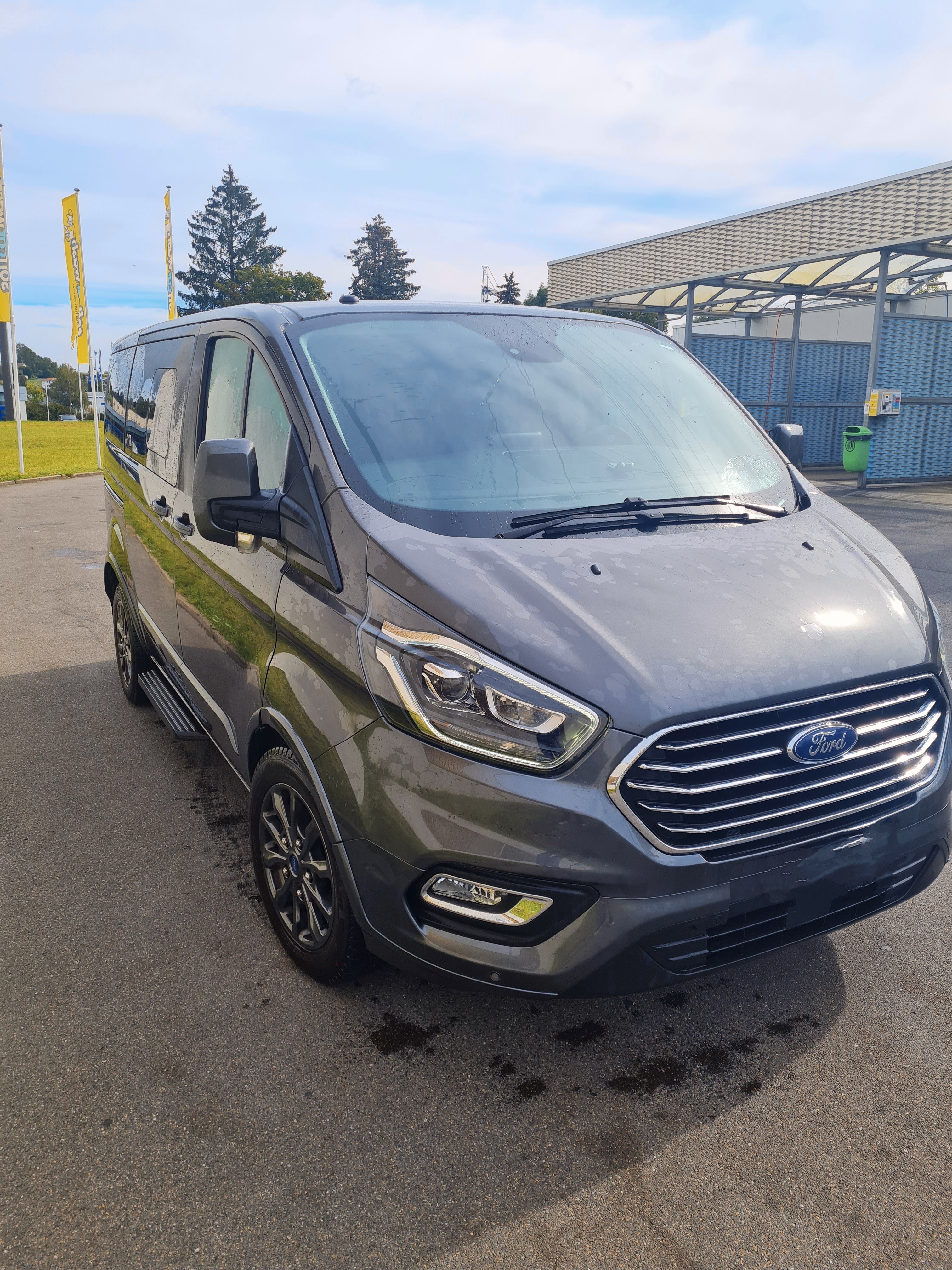 FORD Tourneo Custom 320 L1H1 Titanium A