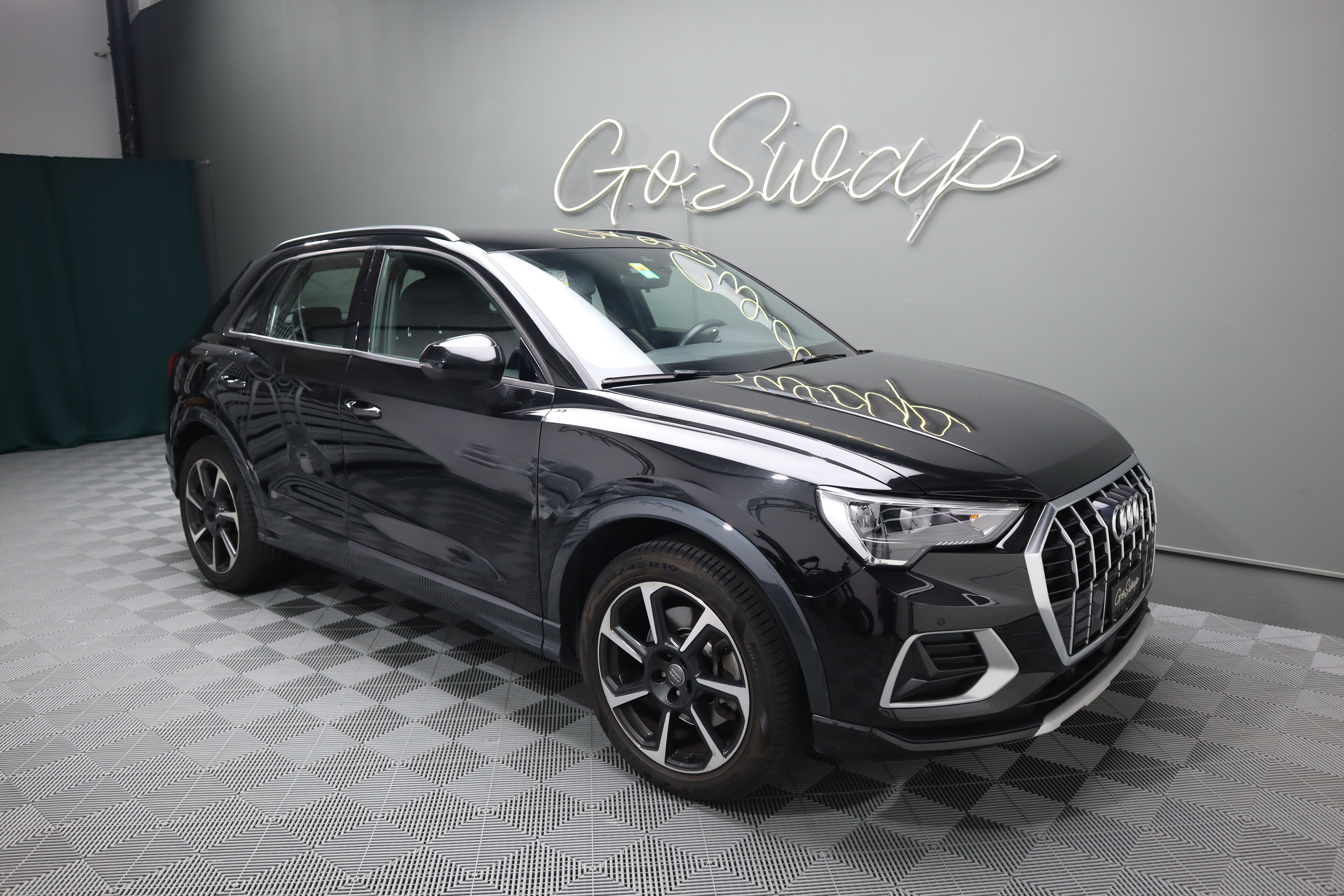 AUDI Q3 45 TFSI quattro S-tronic