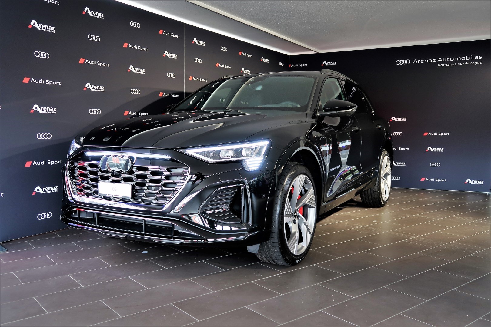 AUDI Q8 55 e-tron advanced quattro