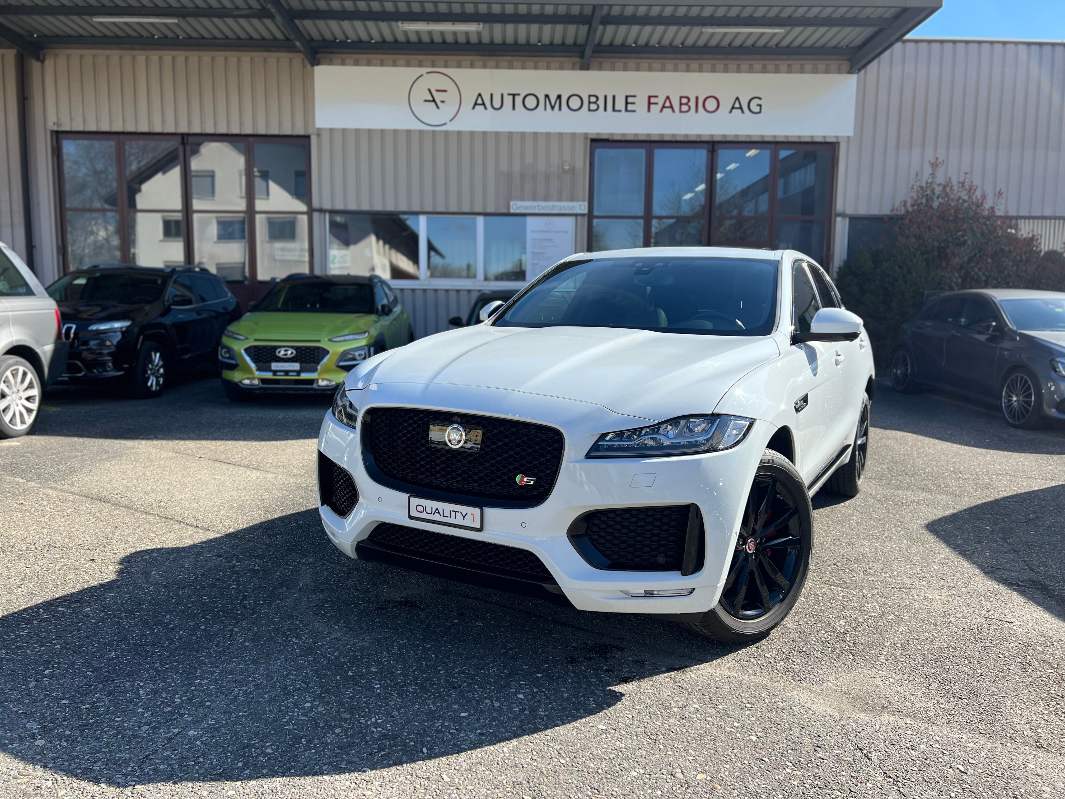 JAGUAR F-Pace 3.0 V6 S AWD Automatik