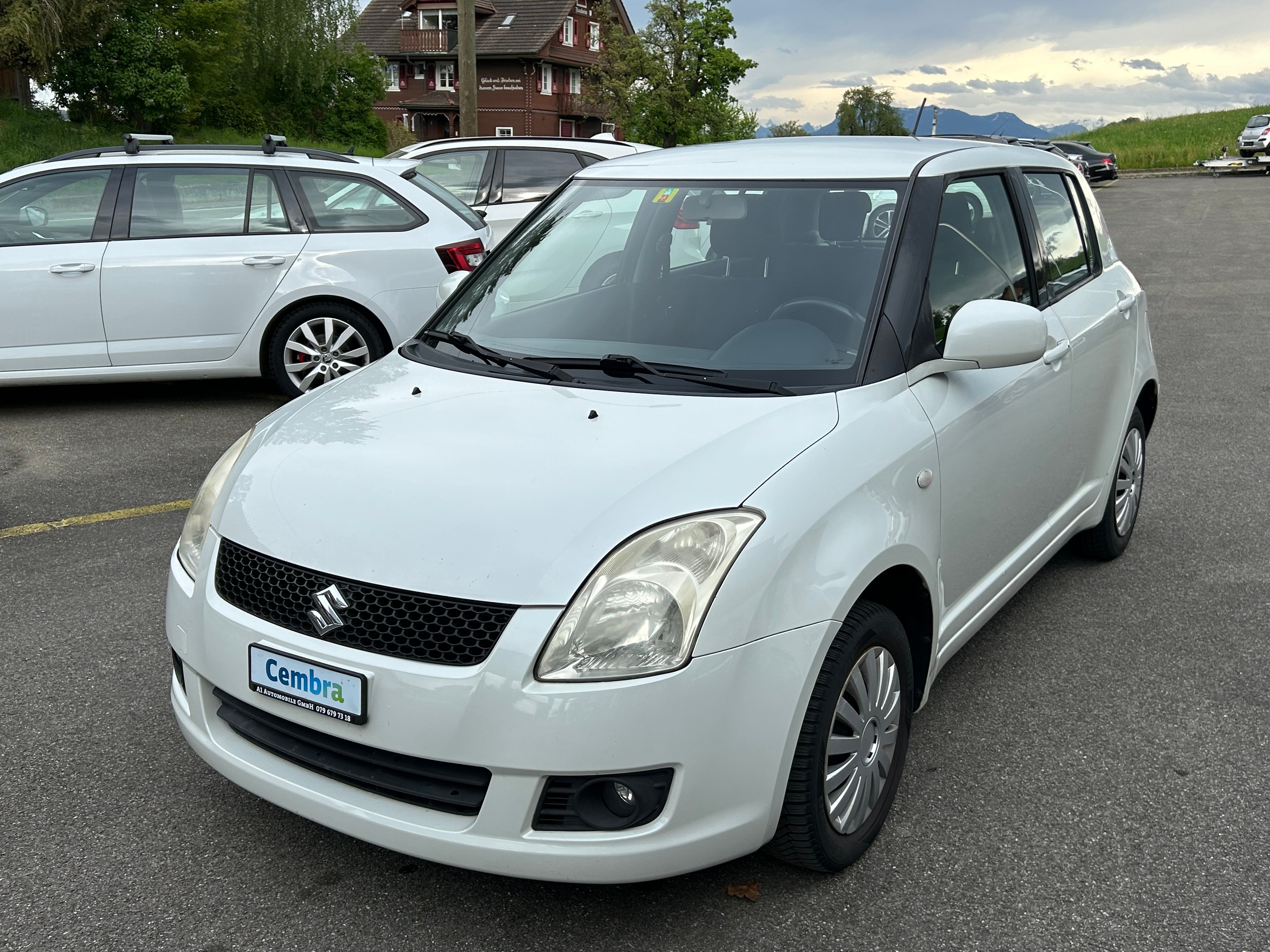 SUZUKI Swift 1.3i 16V GL 4x4