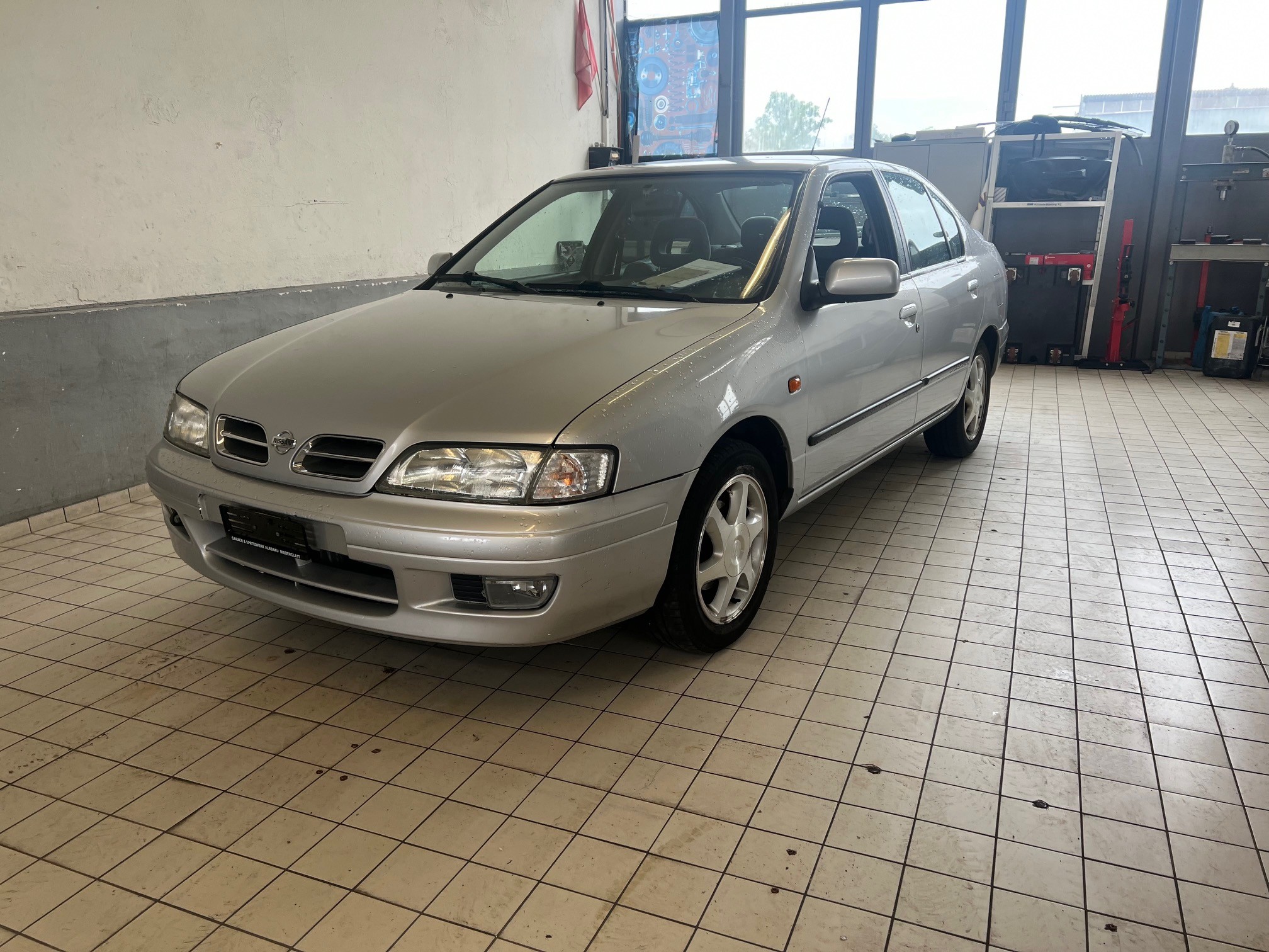 NISSAN Primera 2.0 SRi