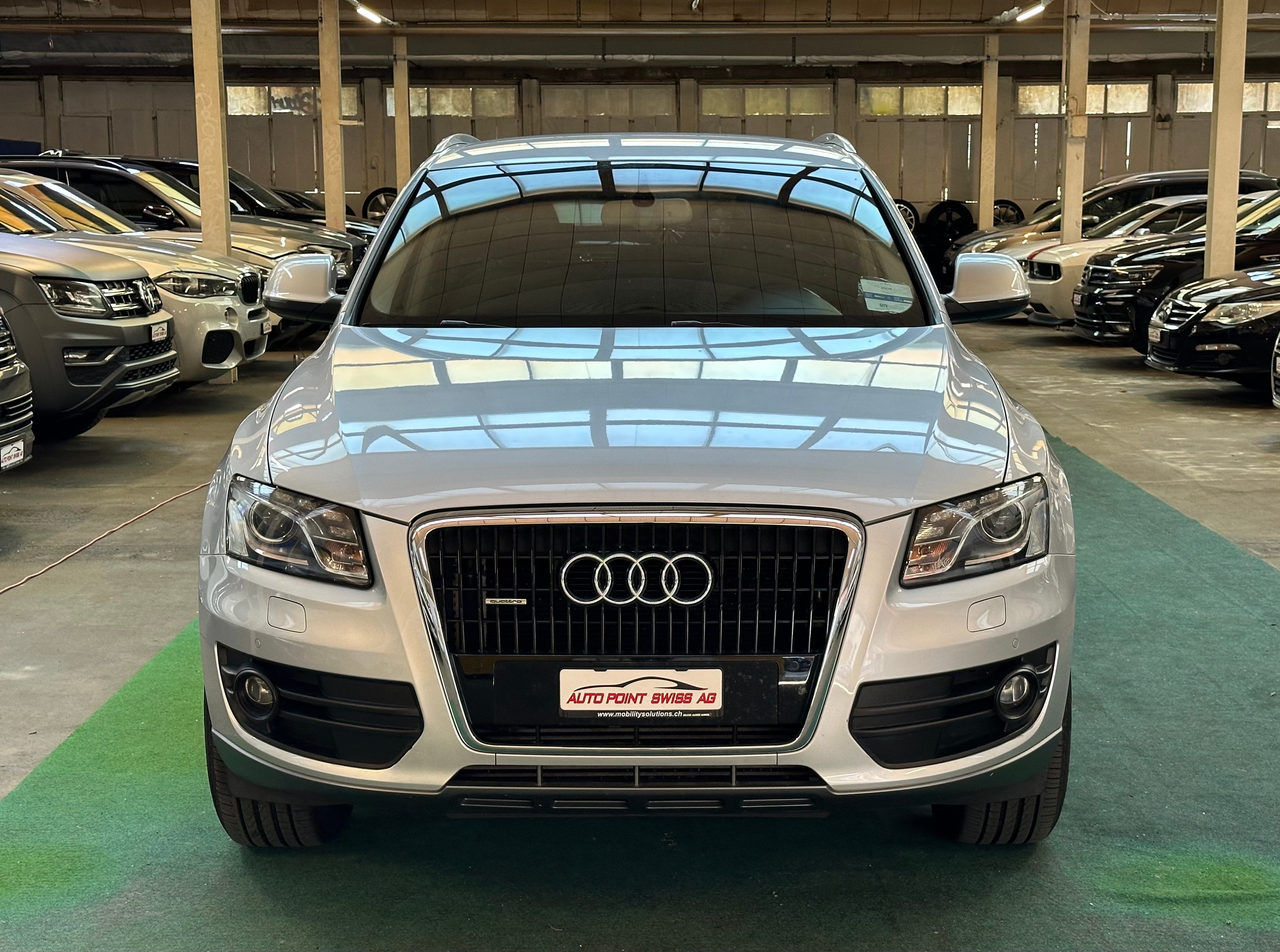 AUDI Q5 3.0 TDI quattro S-tronic