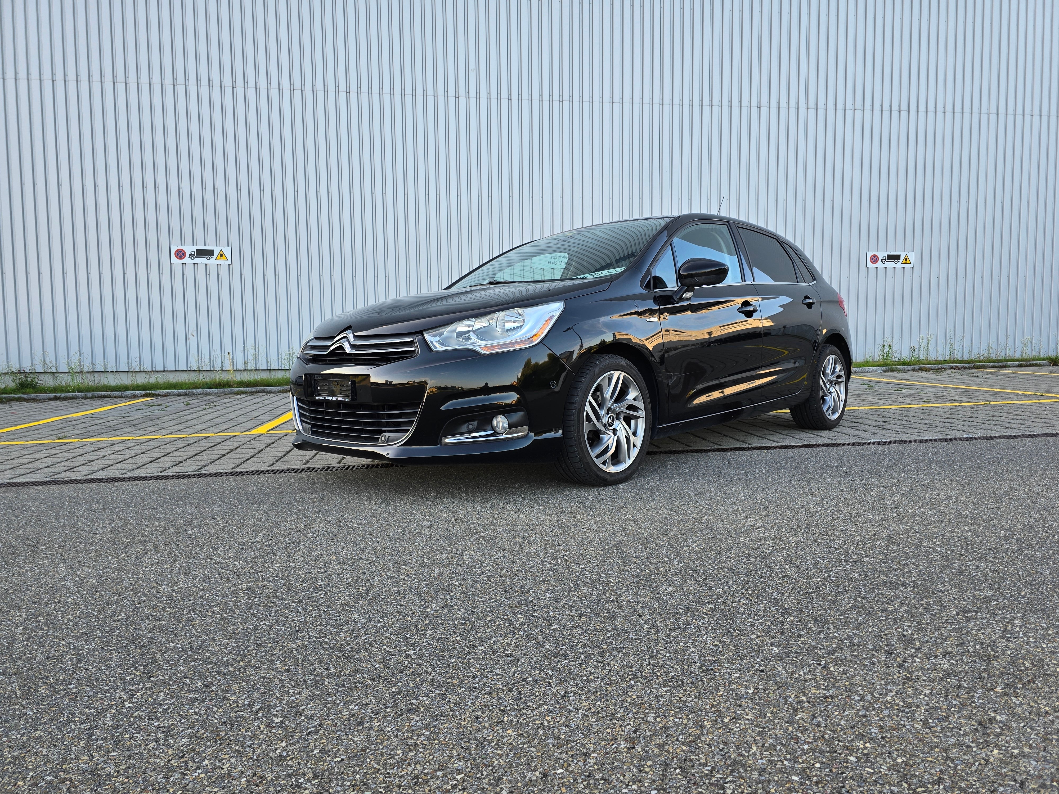 CITROEN C4 Berline 1.6 VTi Exclusive